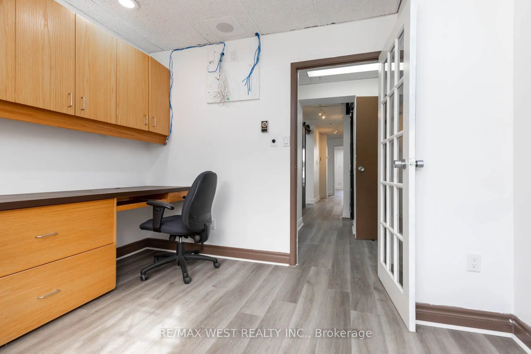 1083 Bloor Street W #Main Floor