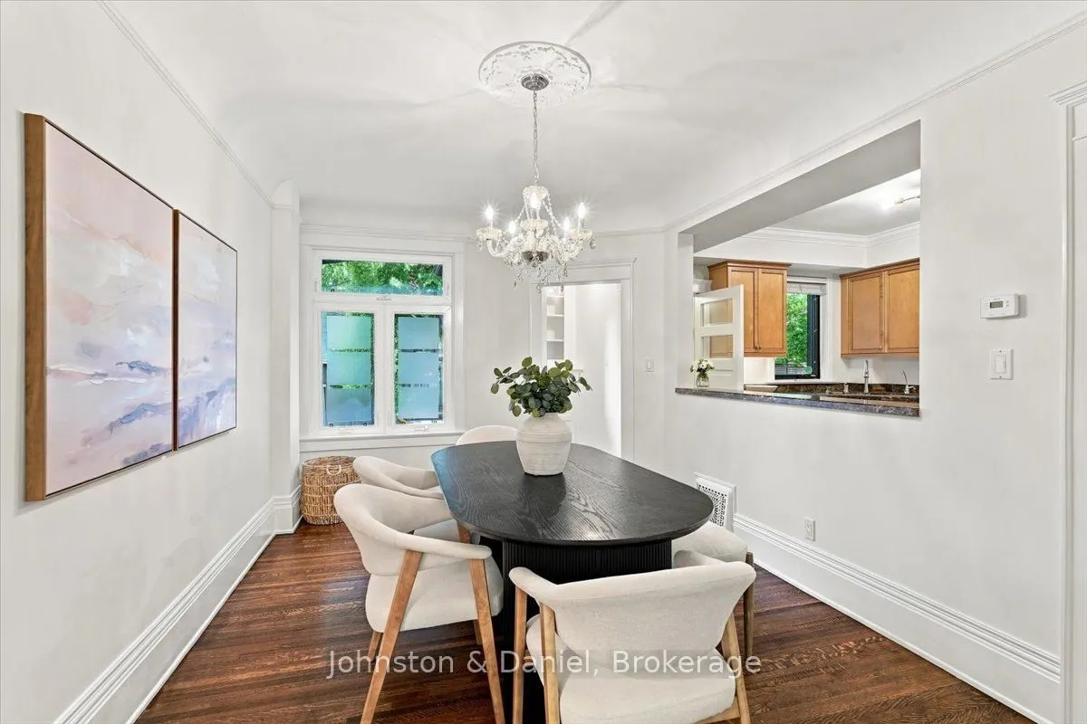 16 Barton Avenue