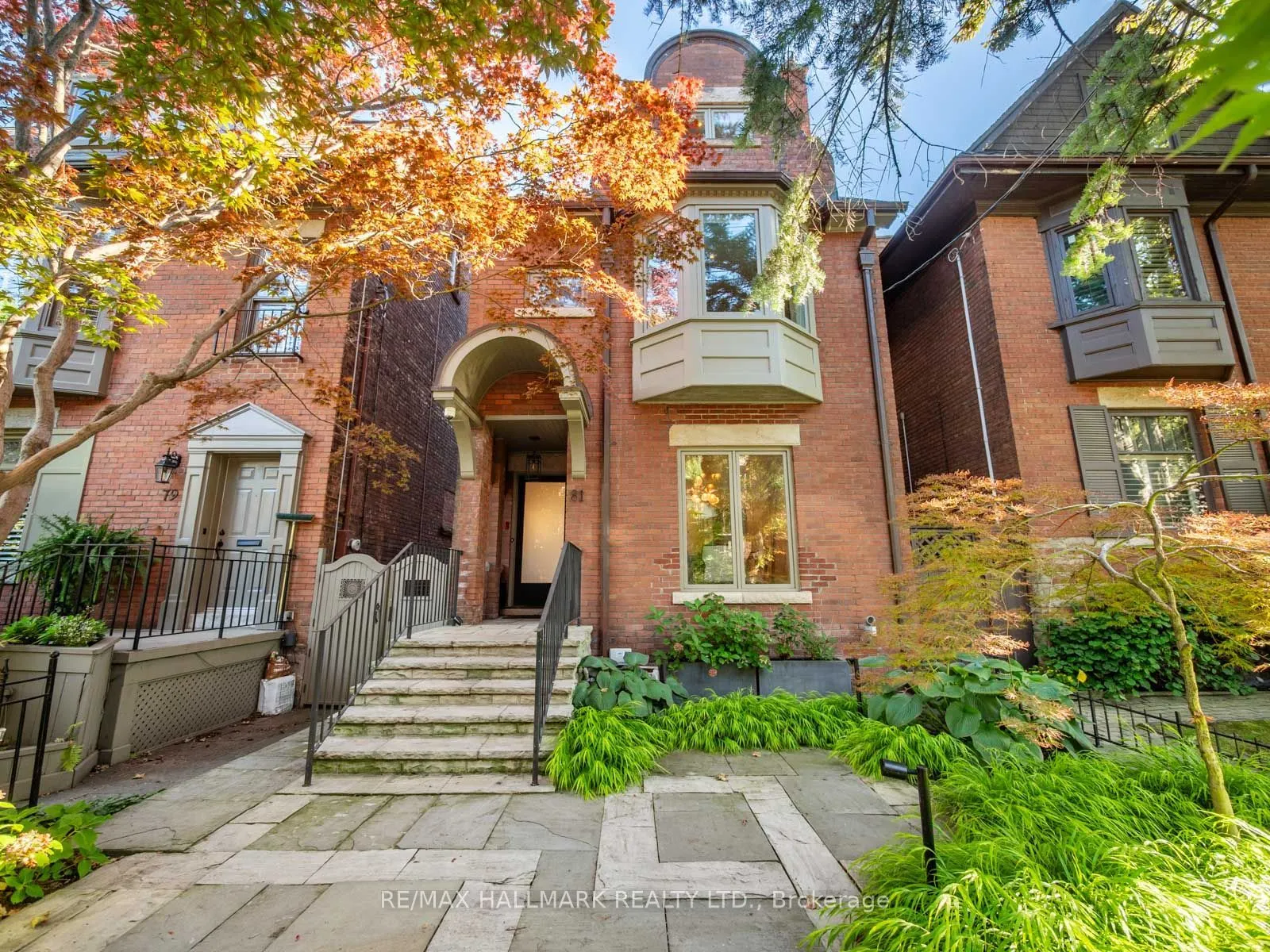 81 Macpherson Avenue