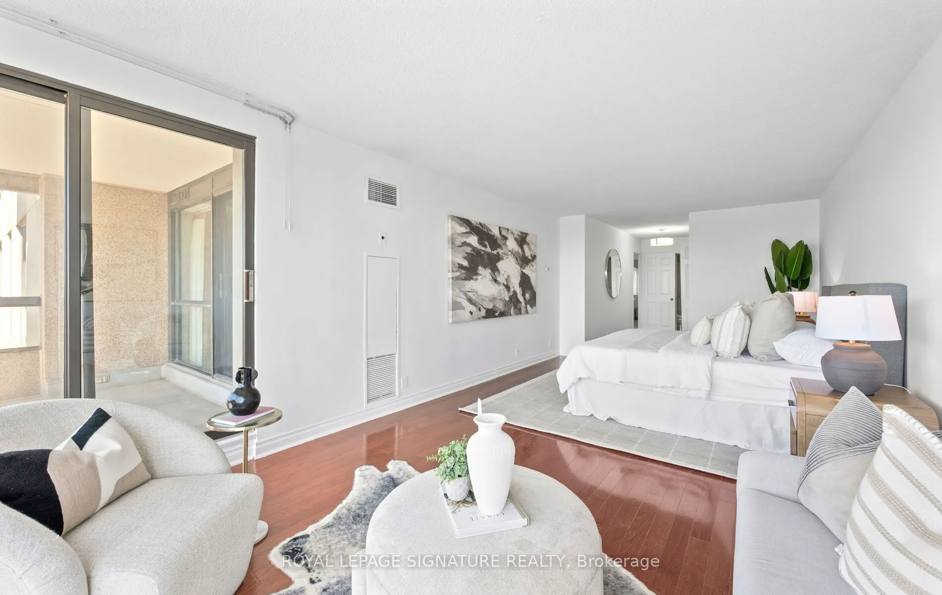 1 Concorde Place #1704