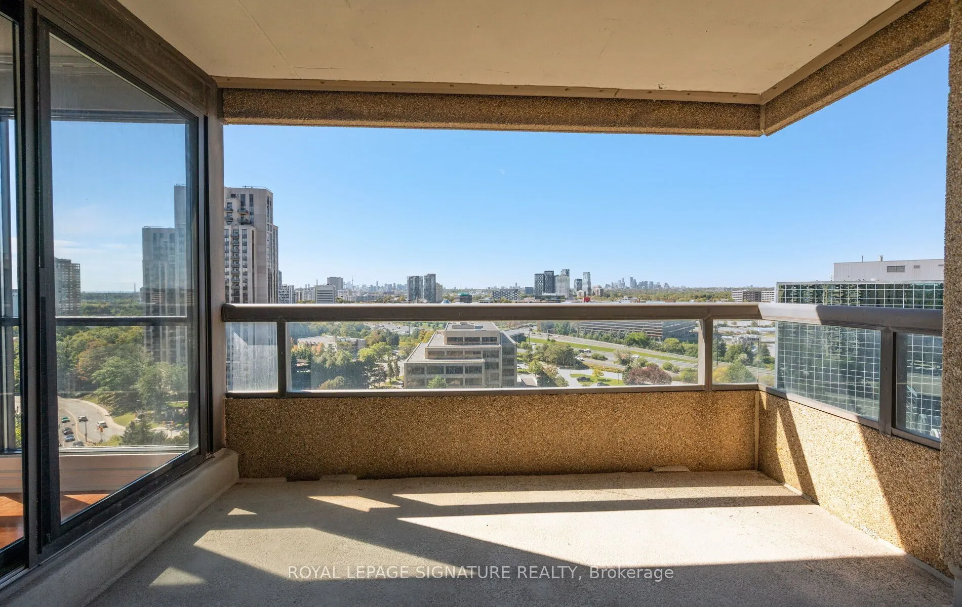 1 Concorde Place #1704