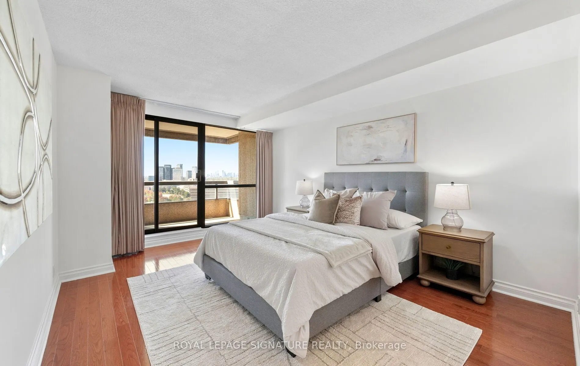 1 Concorde Place #1704
