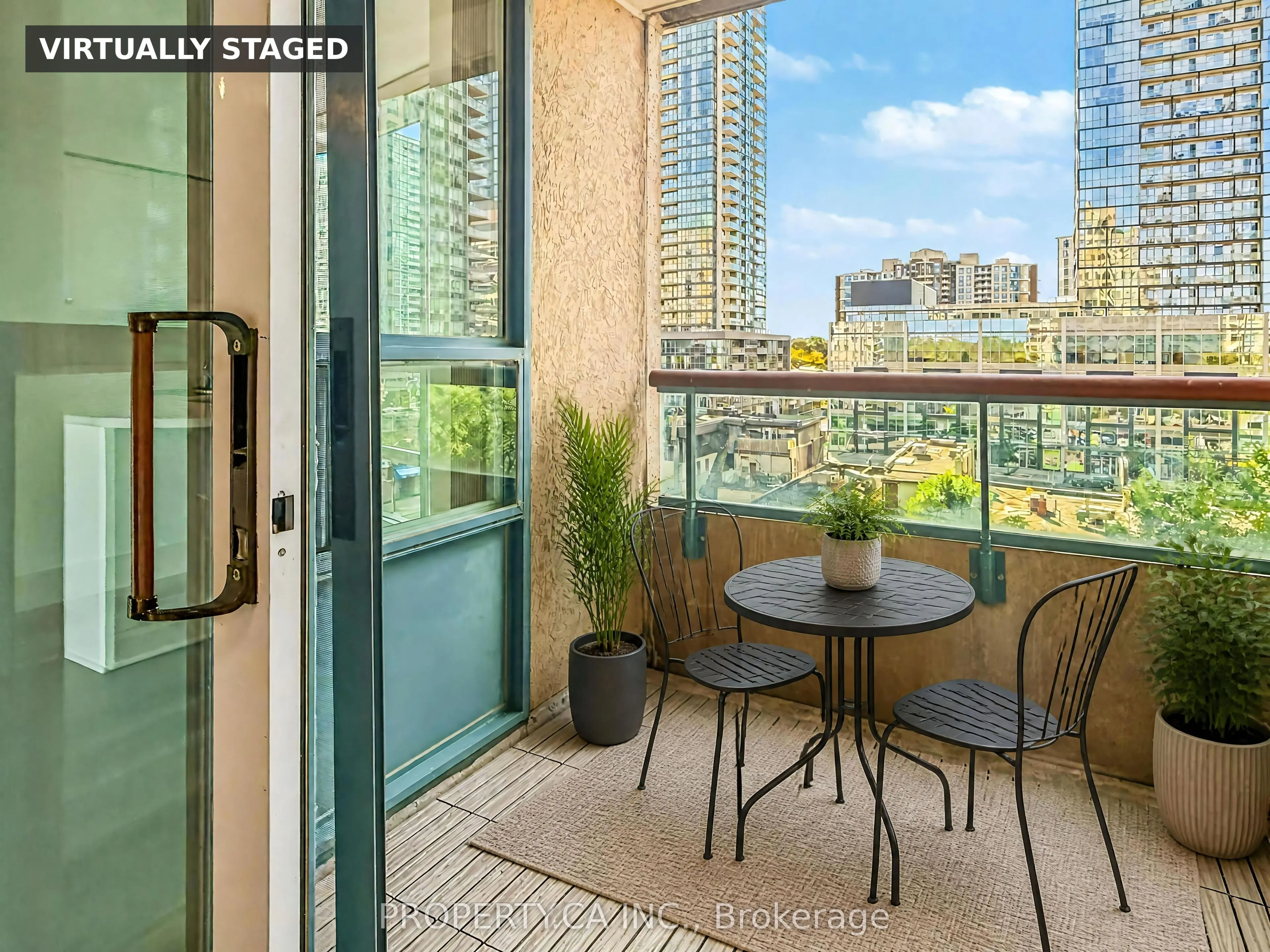 238 Doris Avenue #812