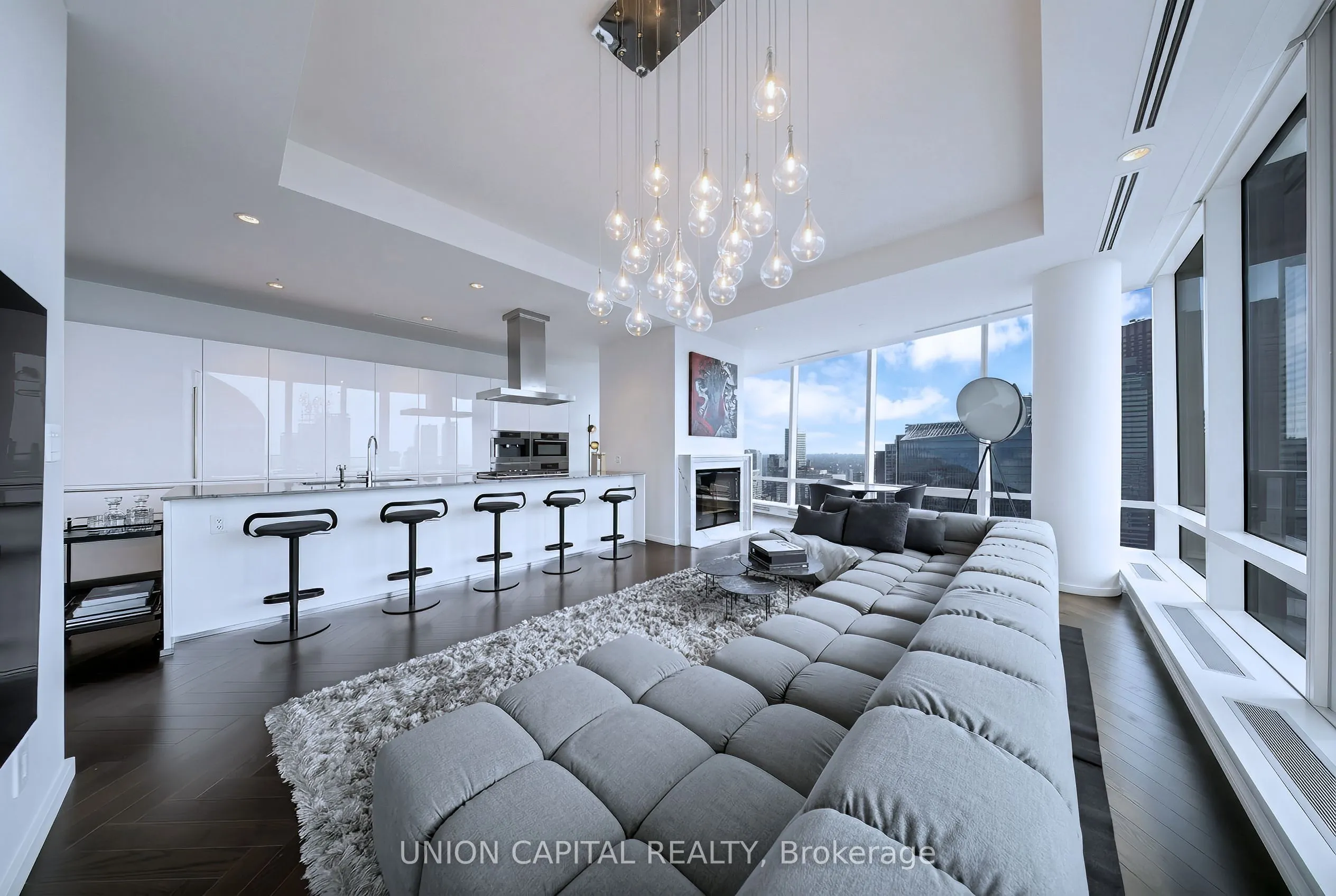 180 University Avenue #5508