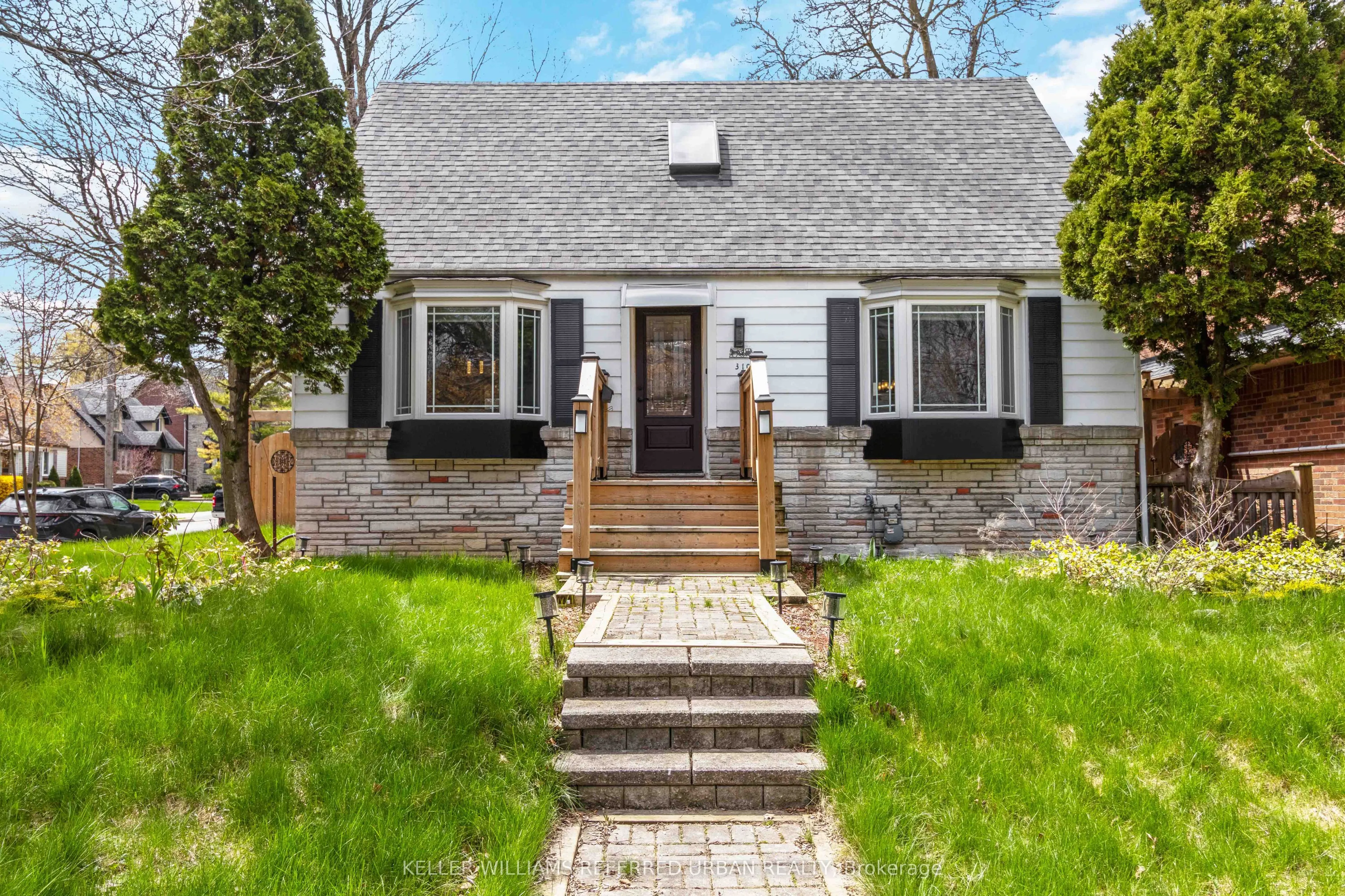 310 Senlac Road
