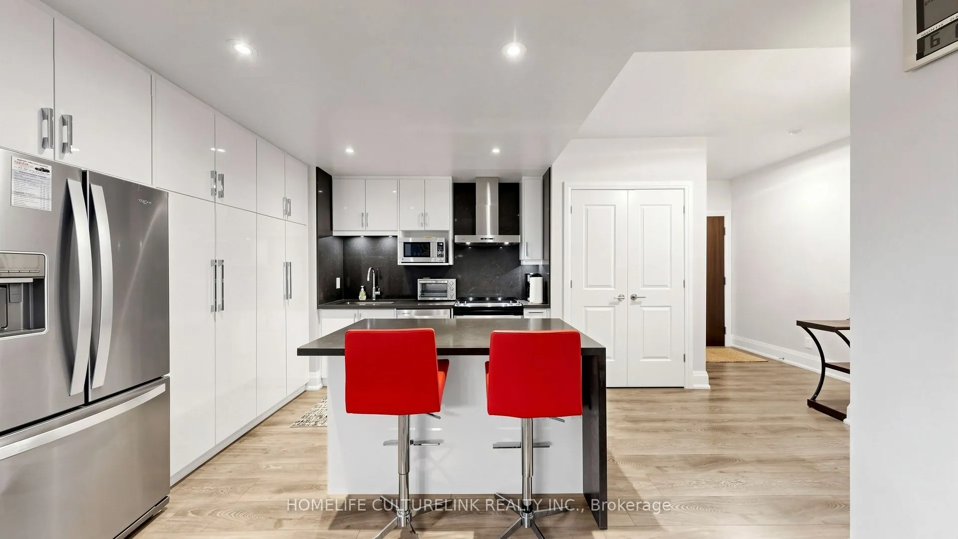 100 Harrison Garden Boulevard #1123