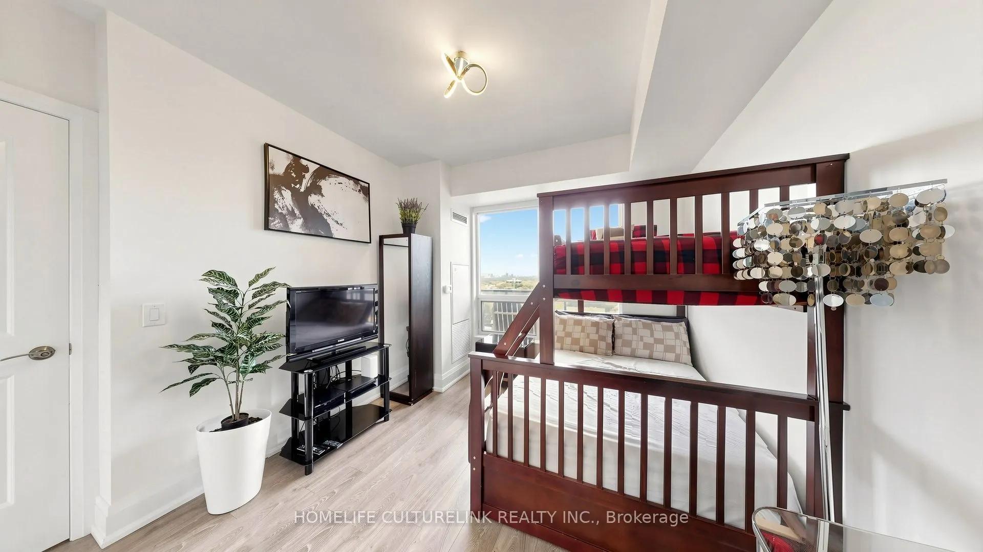 100 Harrison Garden Boulevard #1123