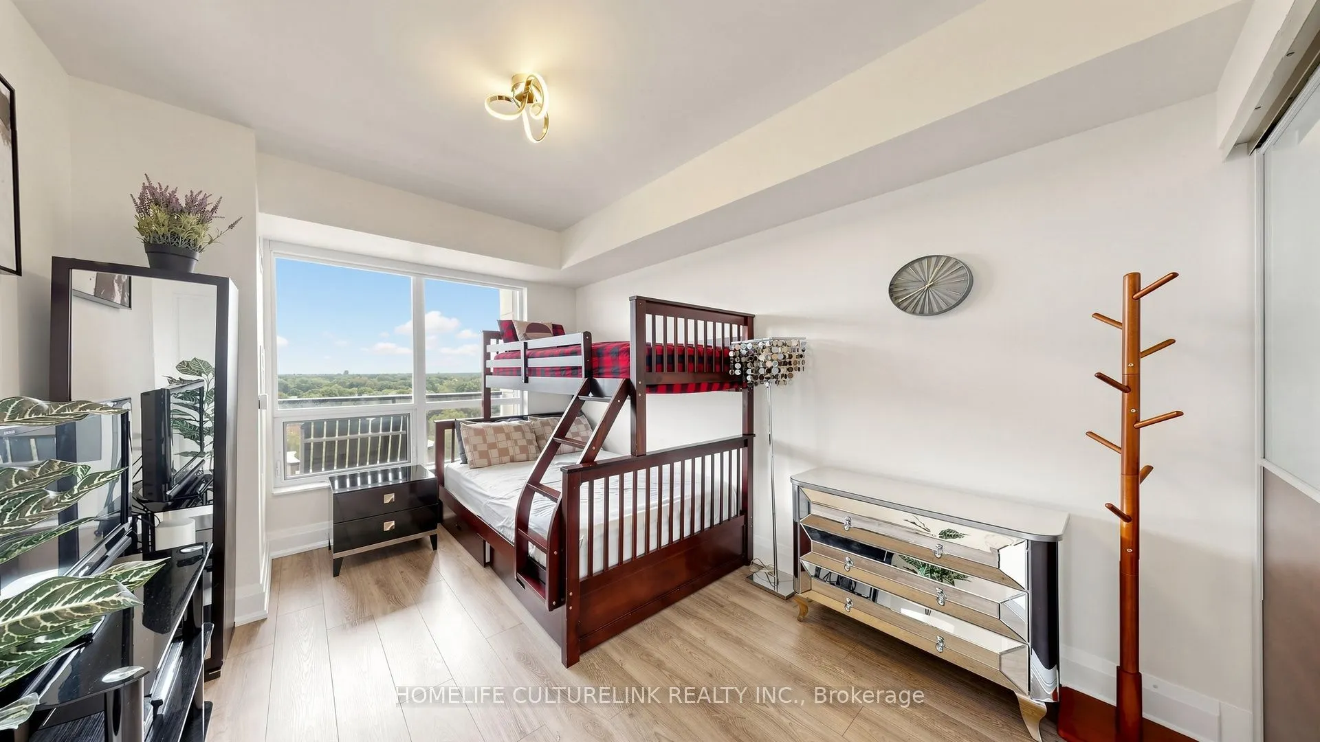 100 Harrison Garden Boulevard #1123