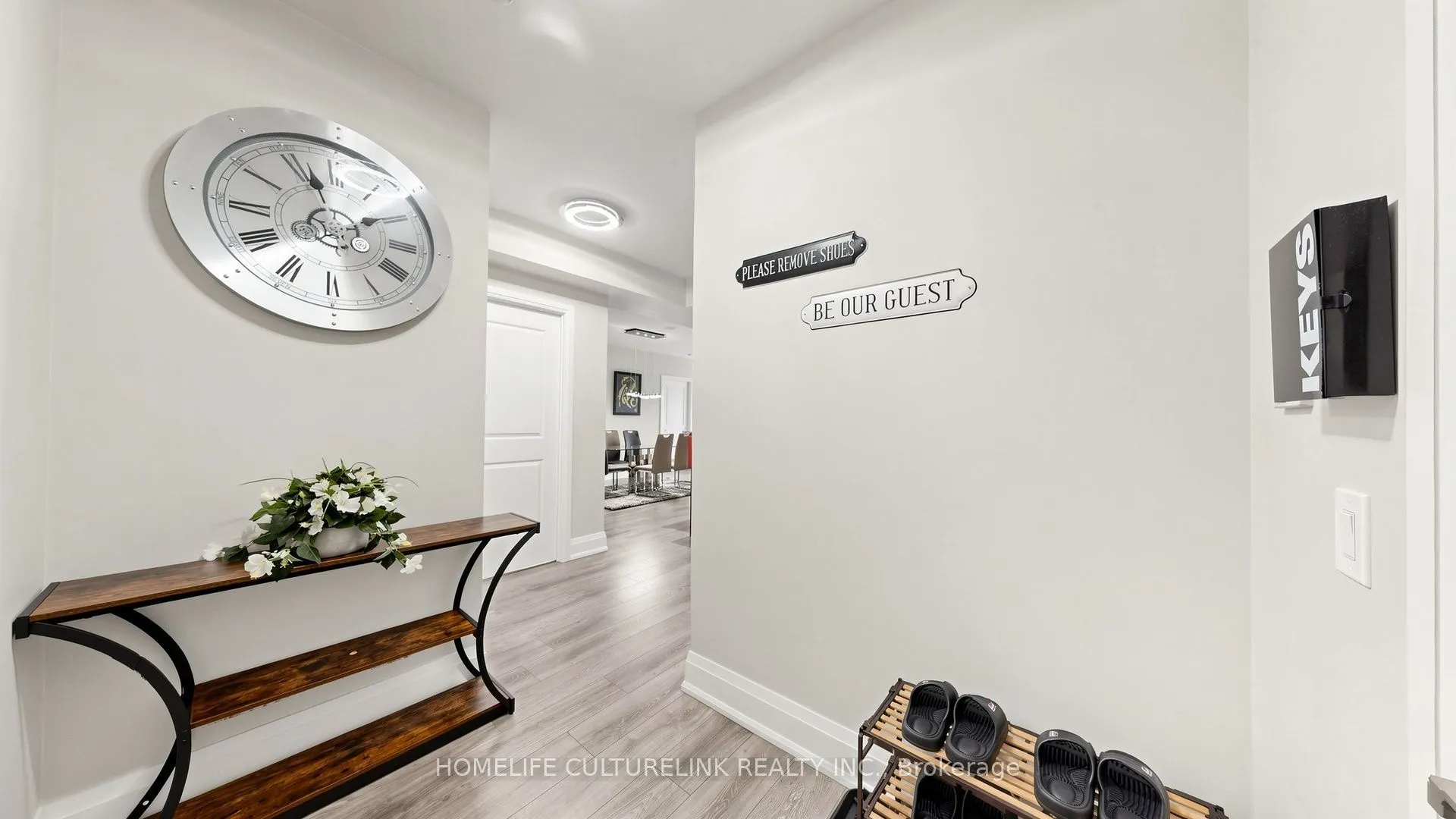 100 Harrison Garden Boulevard #1123