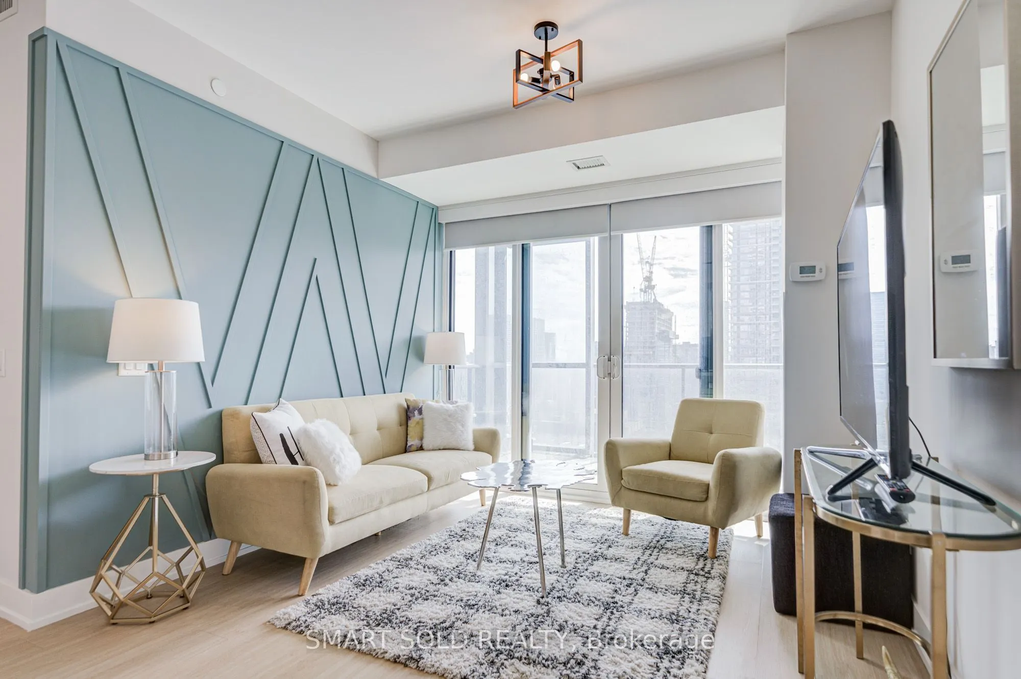 7 Grenville Street #3211