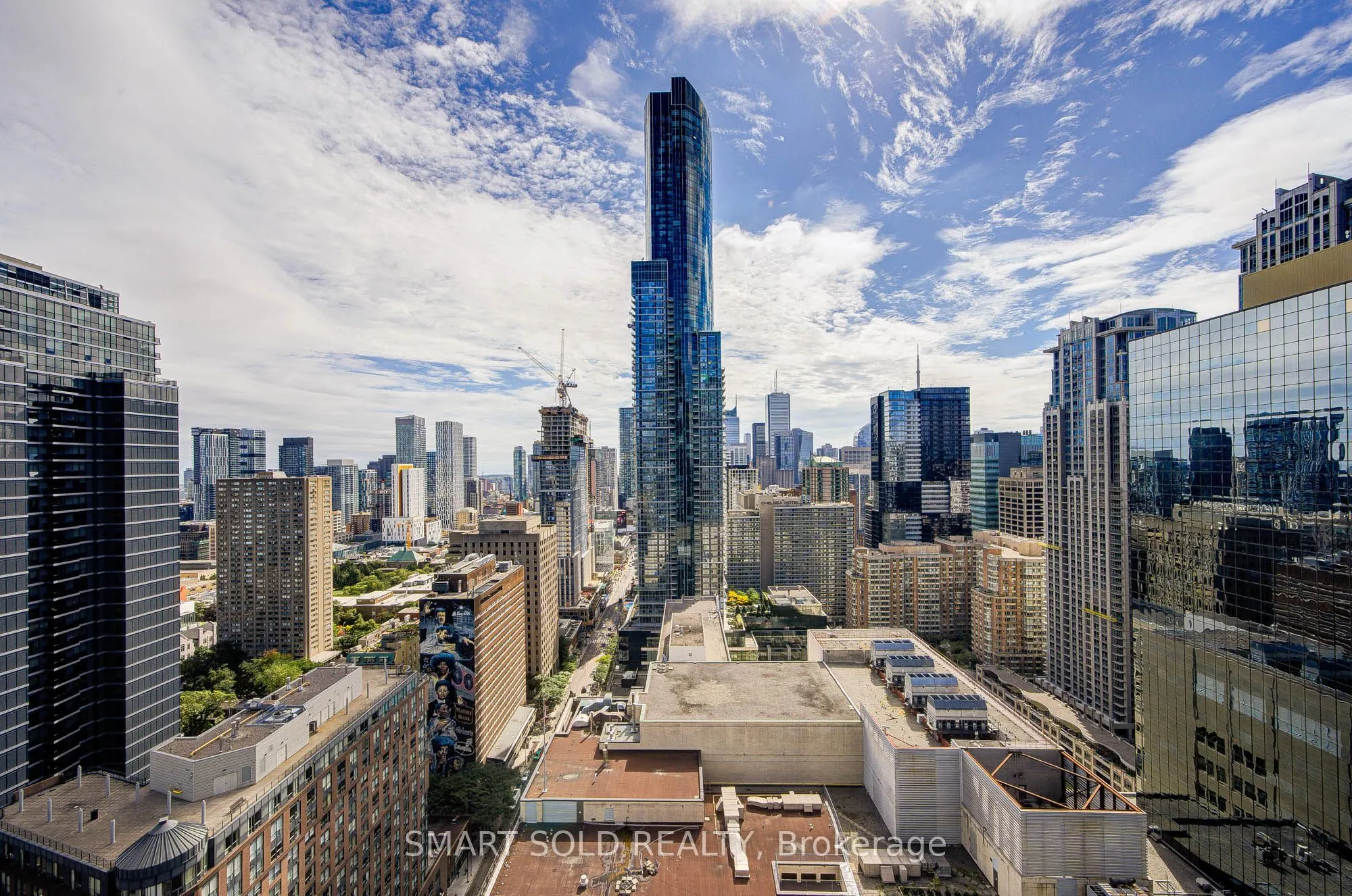 7 Grenville Street #3211