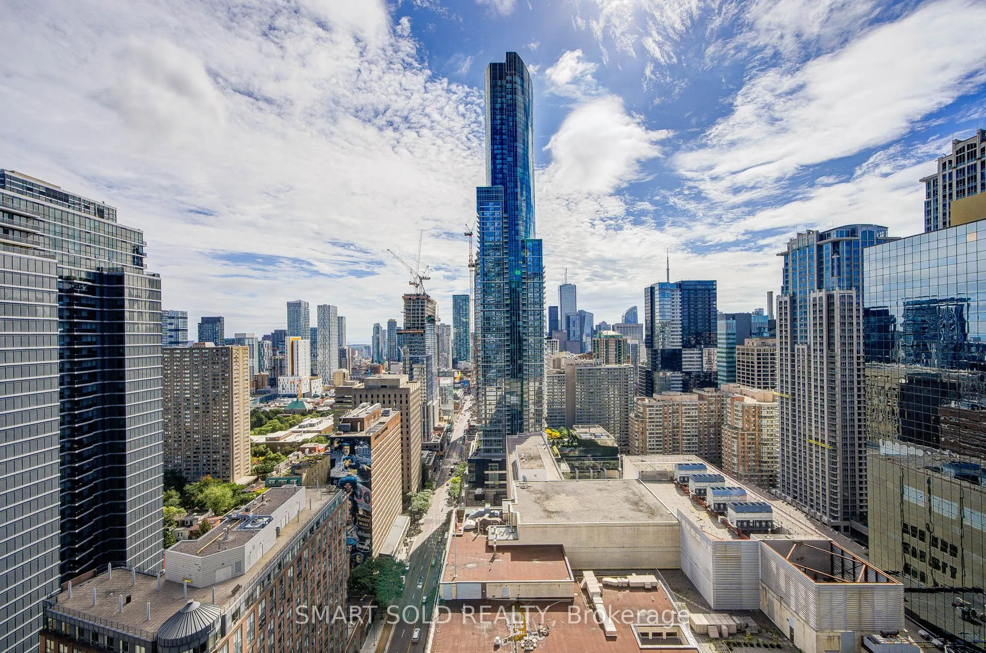 7 Grenville Street #3211
