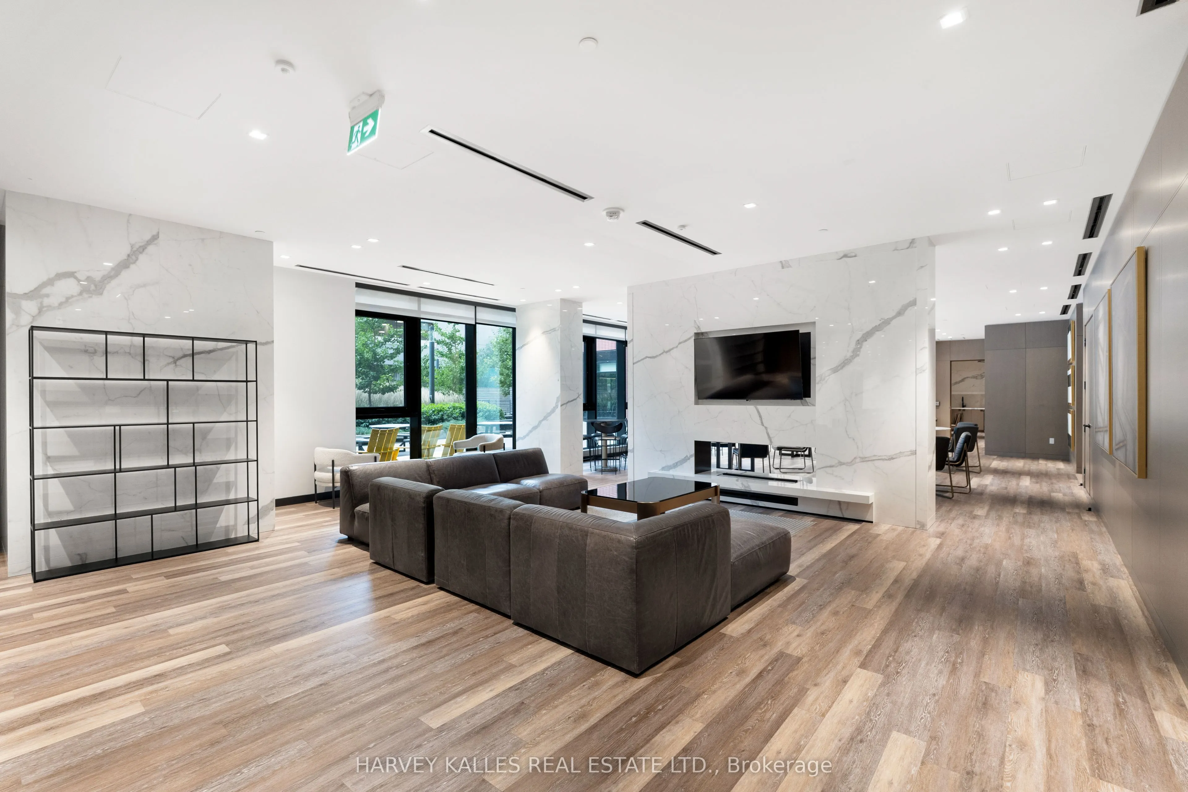 8 Tippett Road #1105