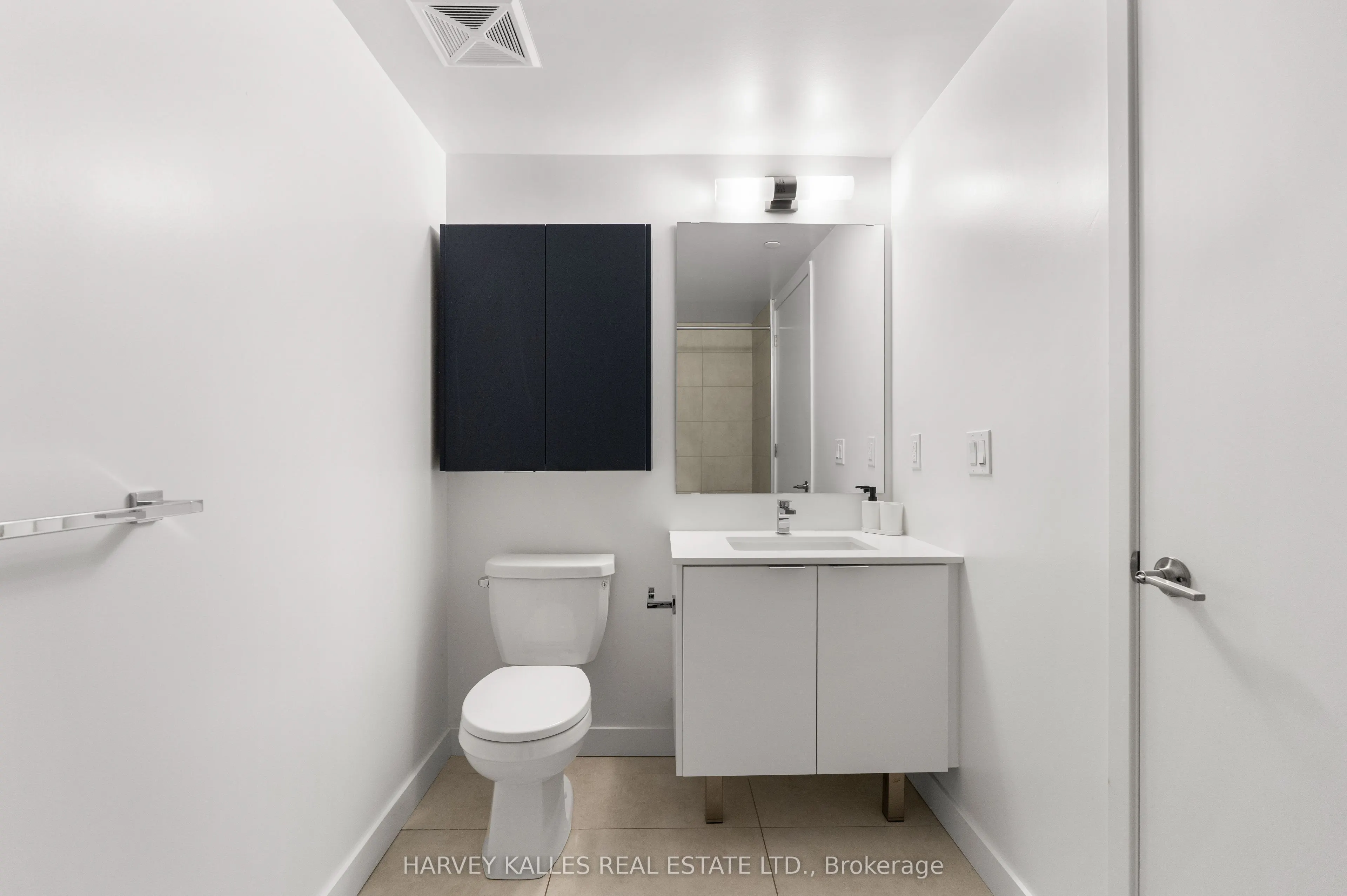 8 Tippett Road #1105