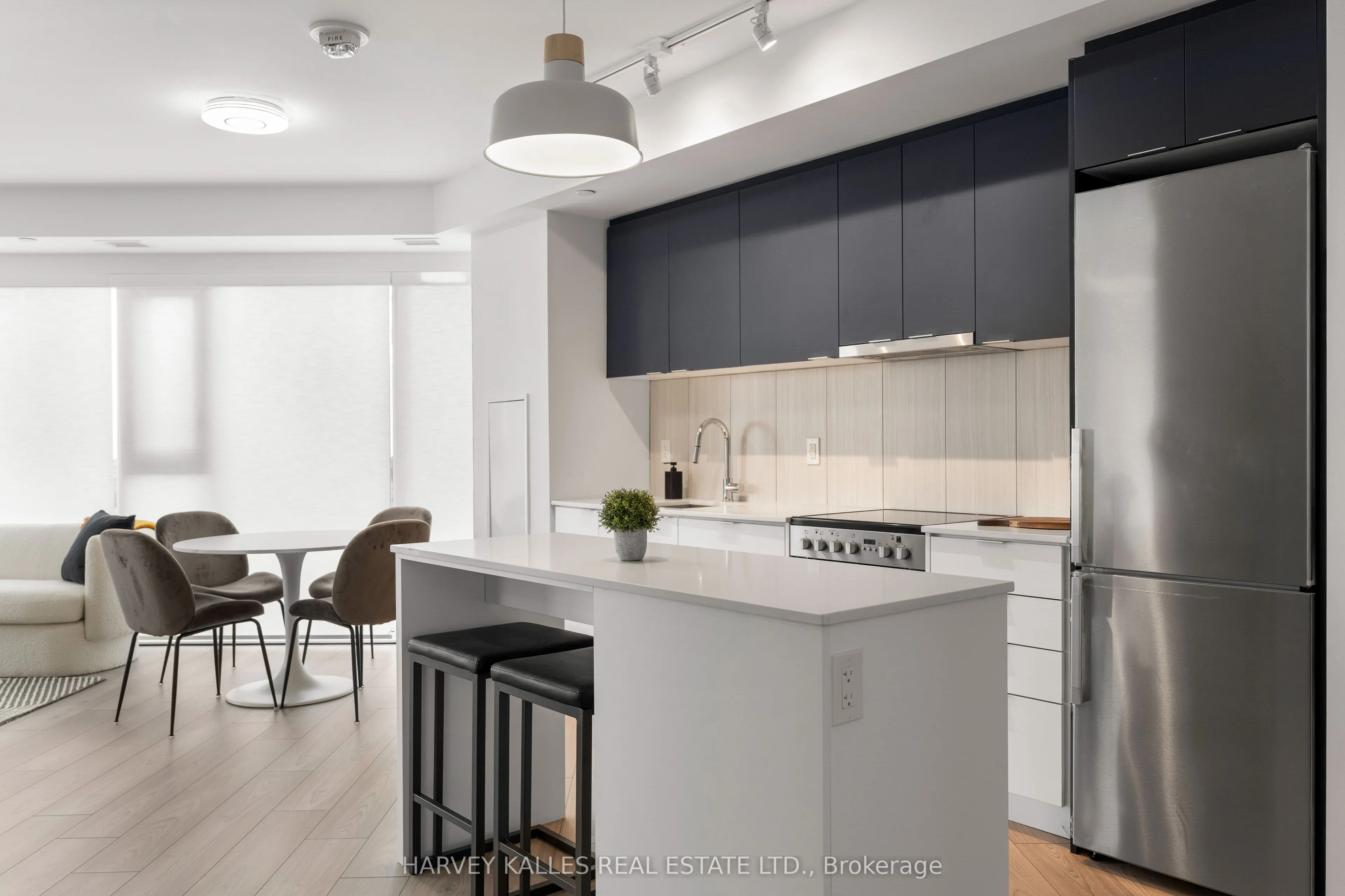 8 Tippett Road #1105