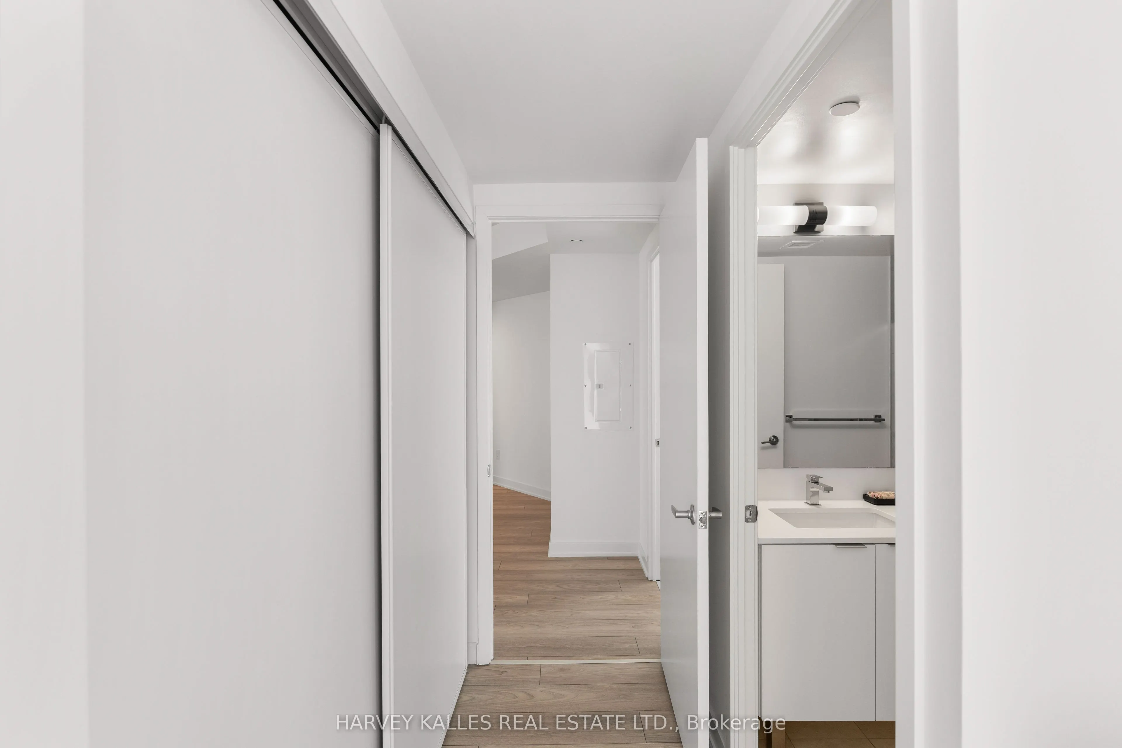 8 Tippett Road #1105