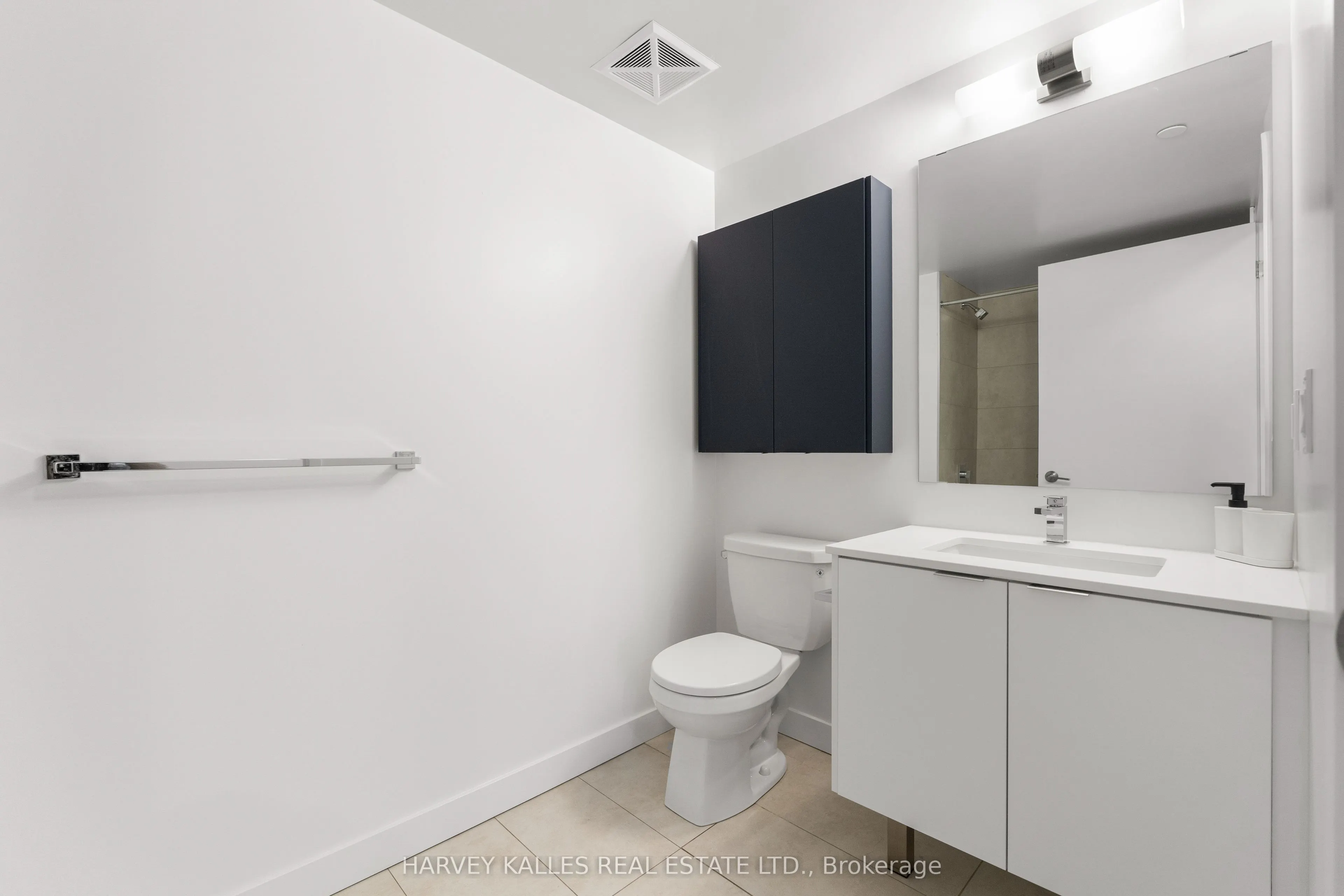 8 Tippett Road #1105
