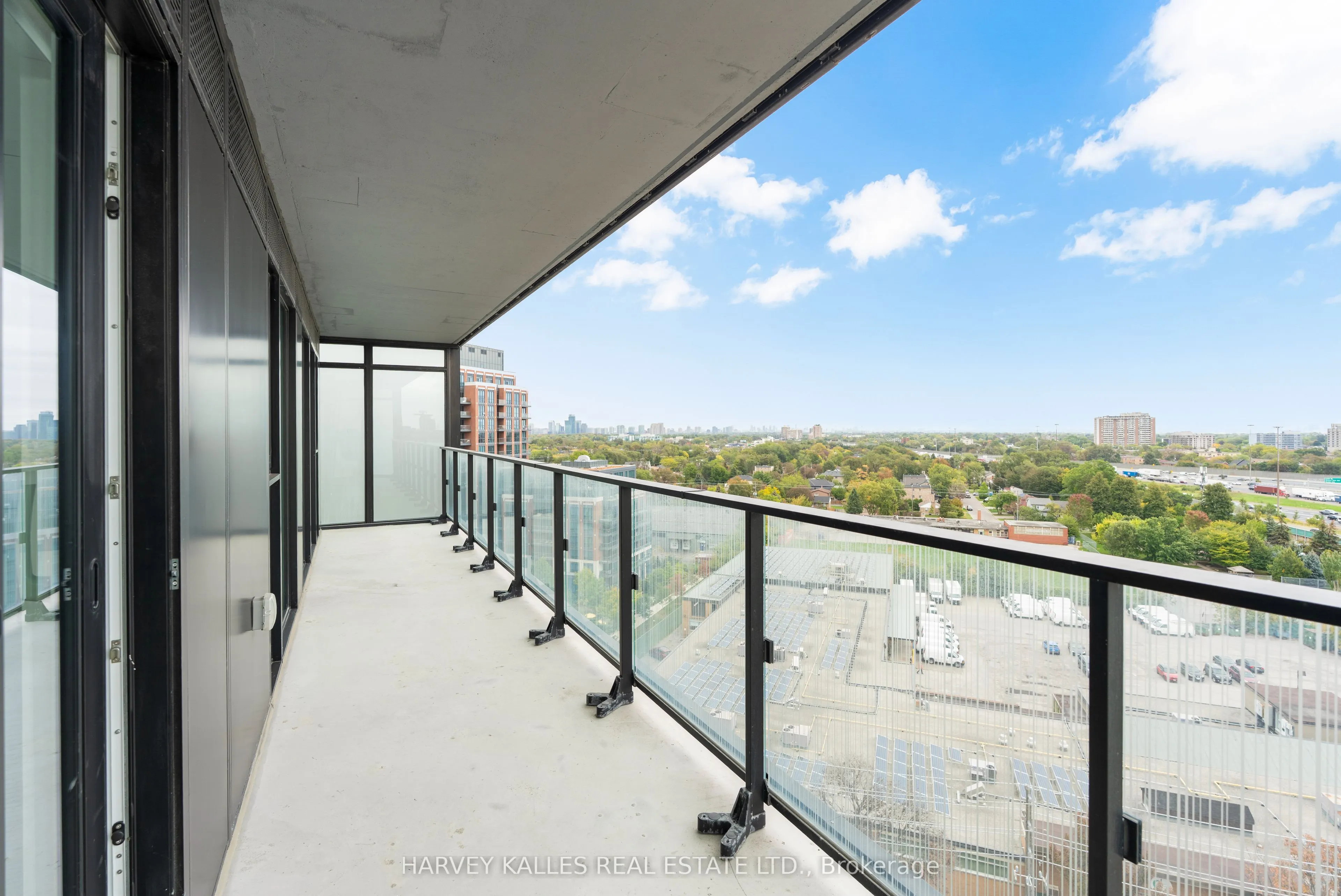 8 Tippett Road #1105