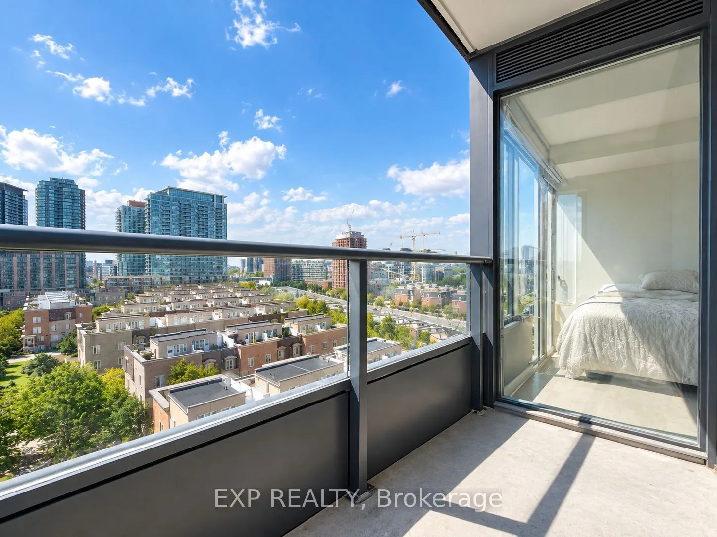19 Western Battery Road #811