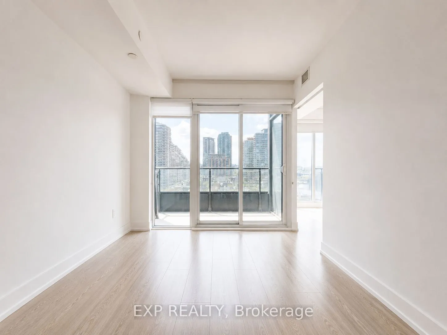 19 Western Battery Road #811