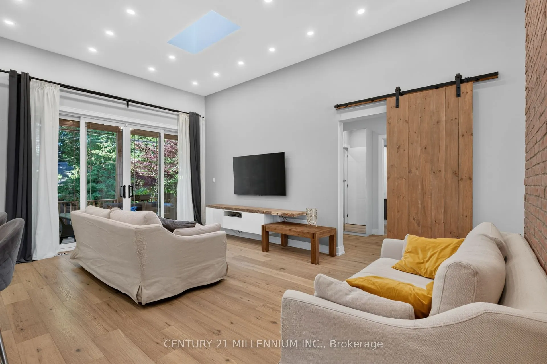 12 Legato Court