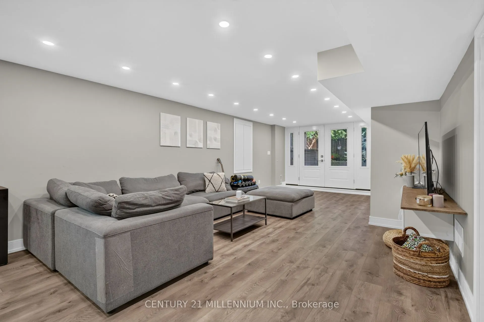 12 Legato Court