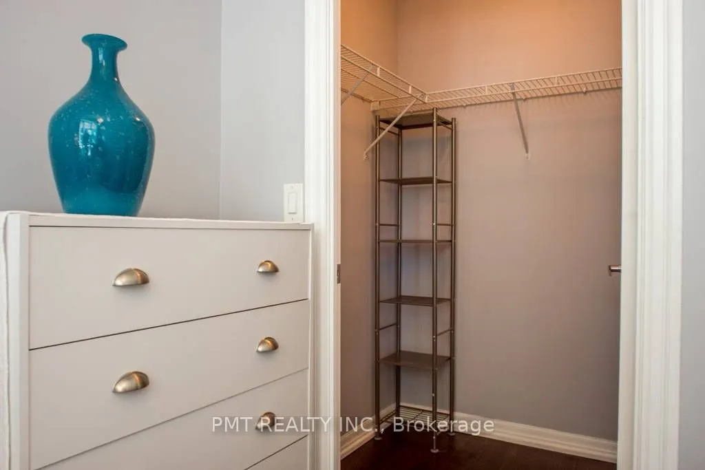 12 Yonge Street #408