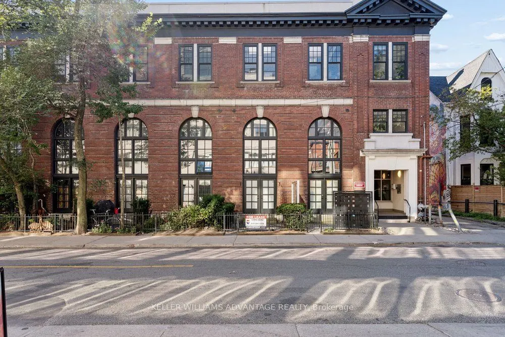 394 Euclid Avenue #201