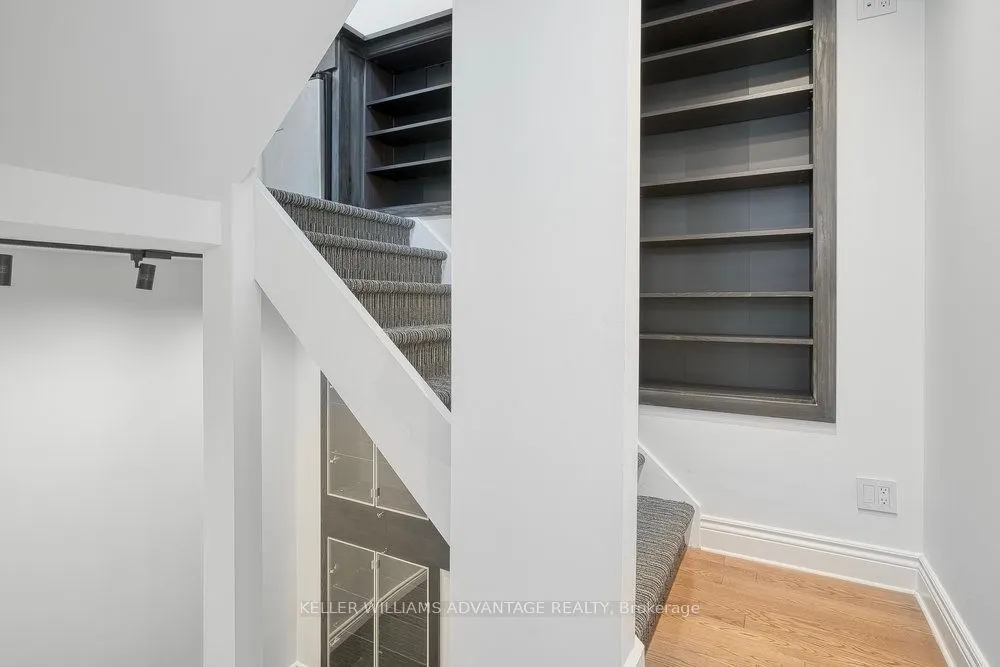 394 Euclid Avenue #201