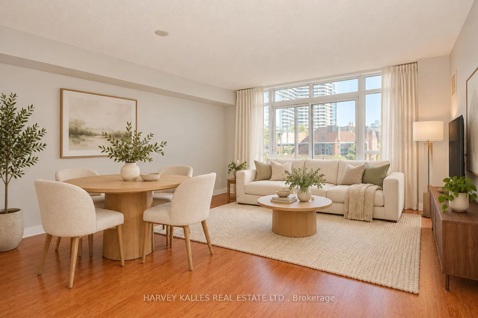 225 Wellesley Street E #313