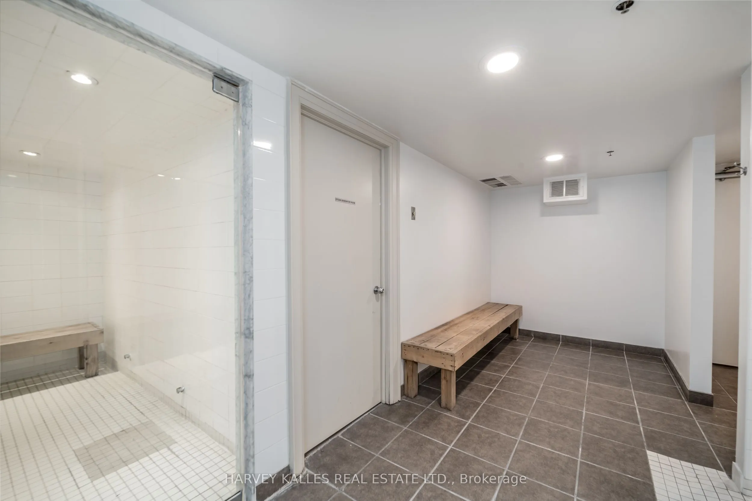 225 Wellesley Street E #313