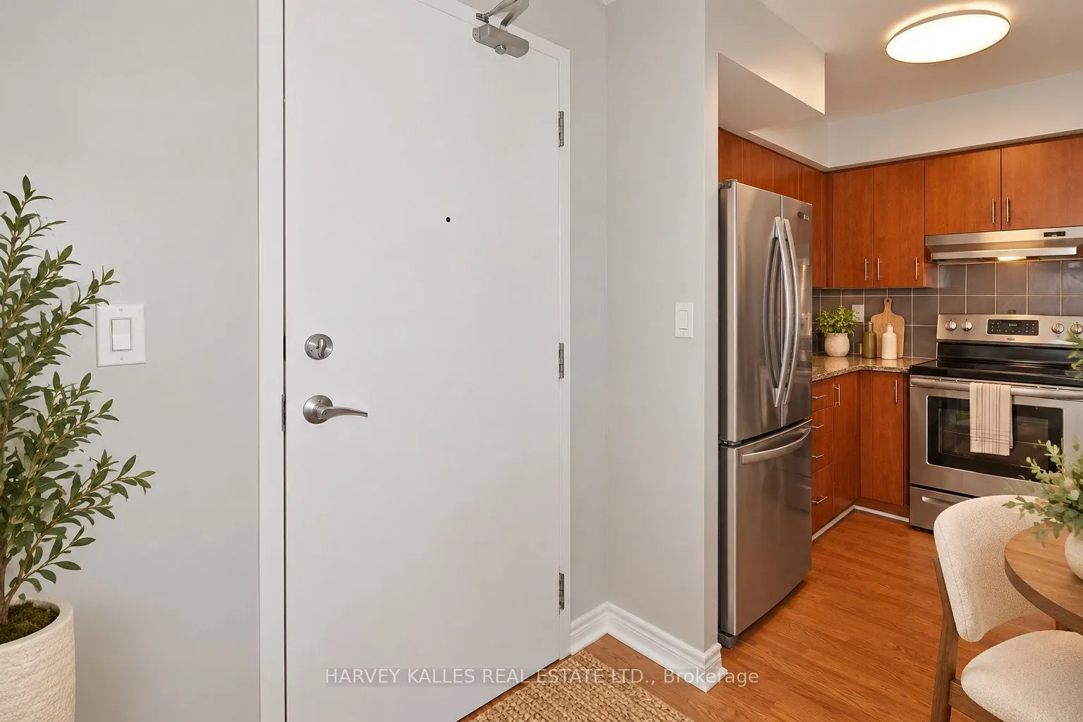 225 Wellesley Street E #313