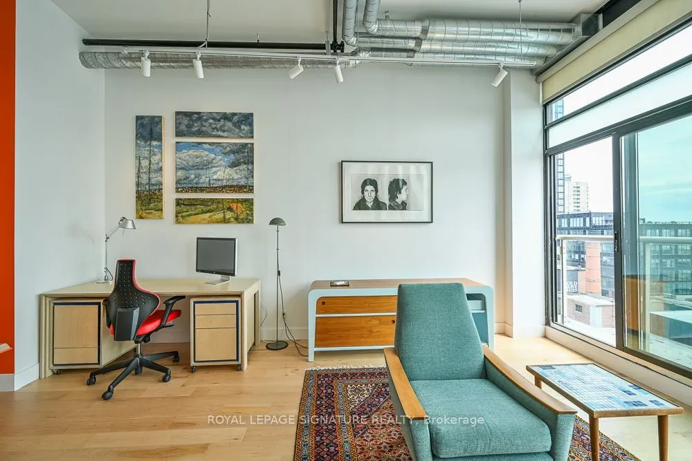 43 Hanna Avenue #715