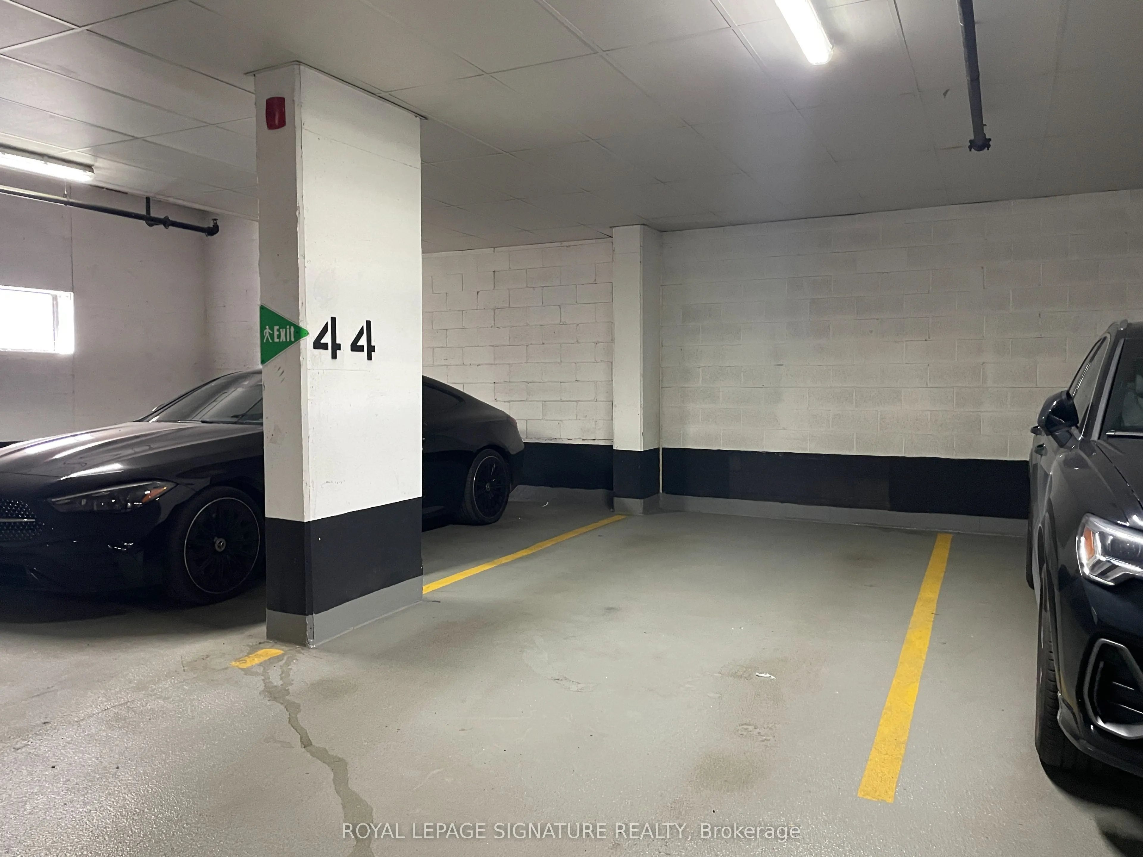 43 Hanna Avenue #715