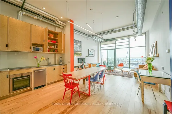43 Hanna Avenue #715