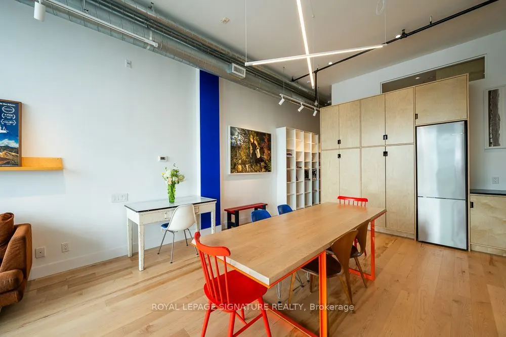43 Hanna Avenue #715