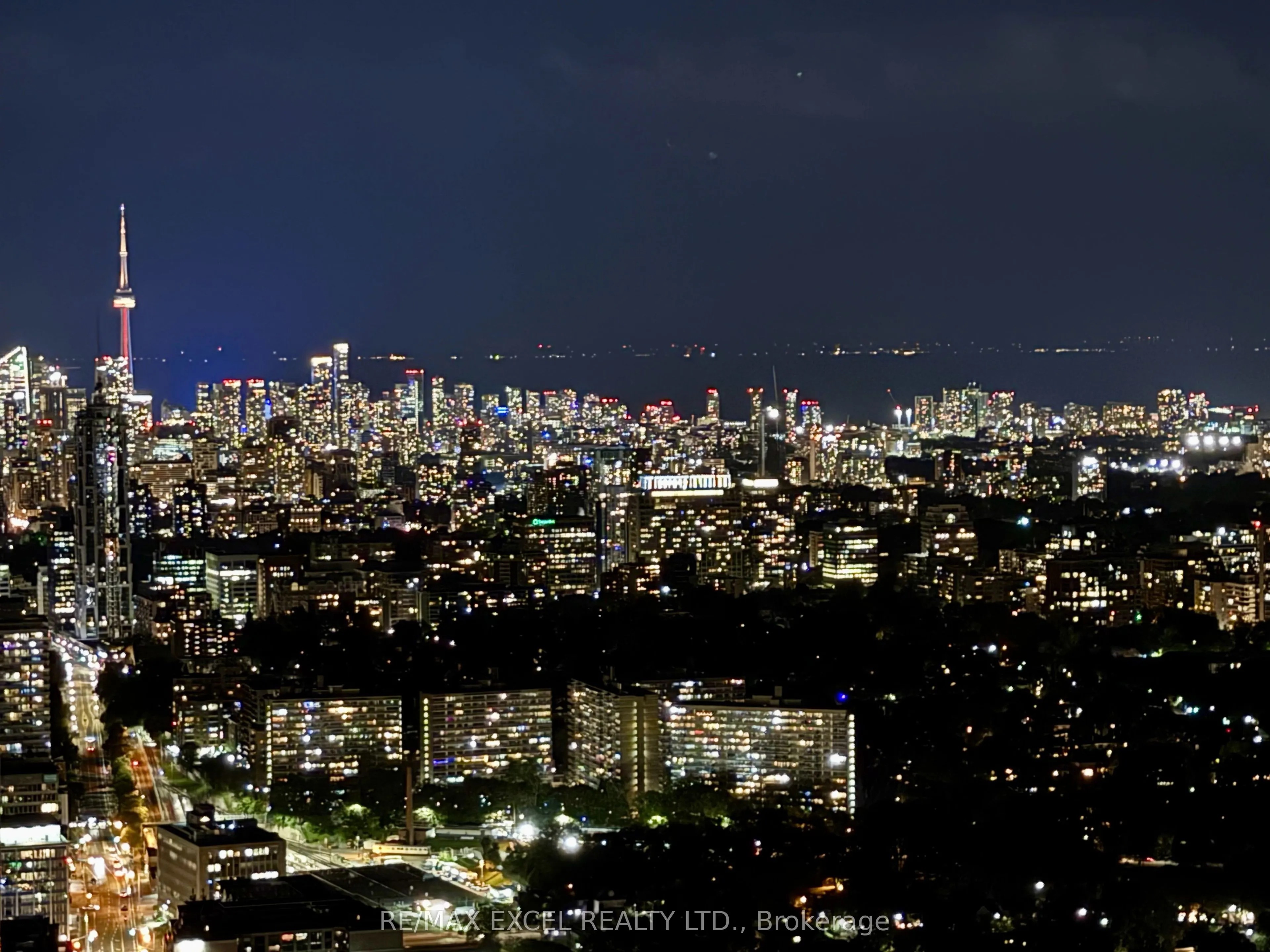 8 Eglinton Avenue E #5603
