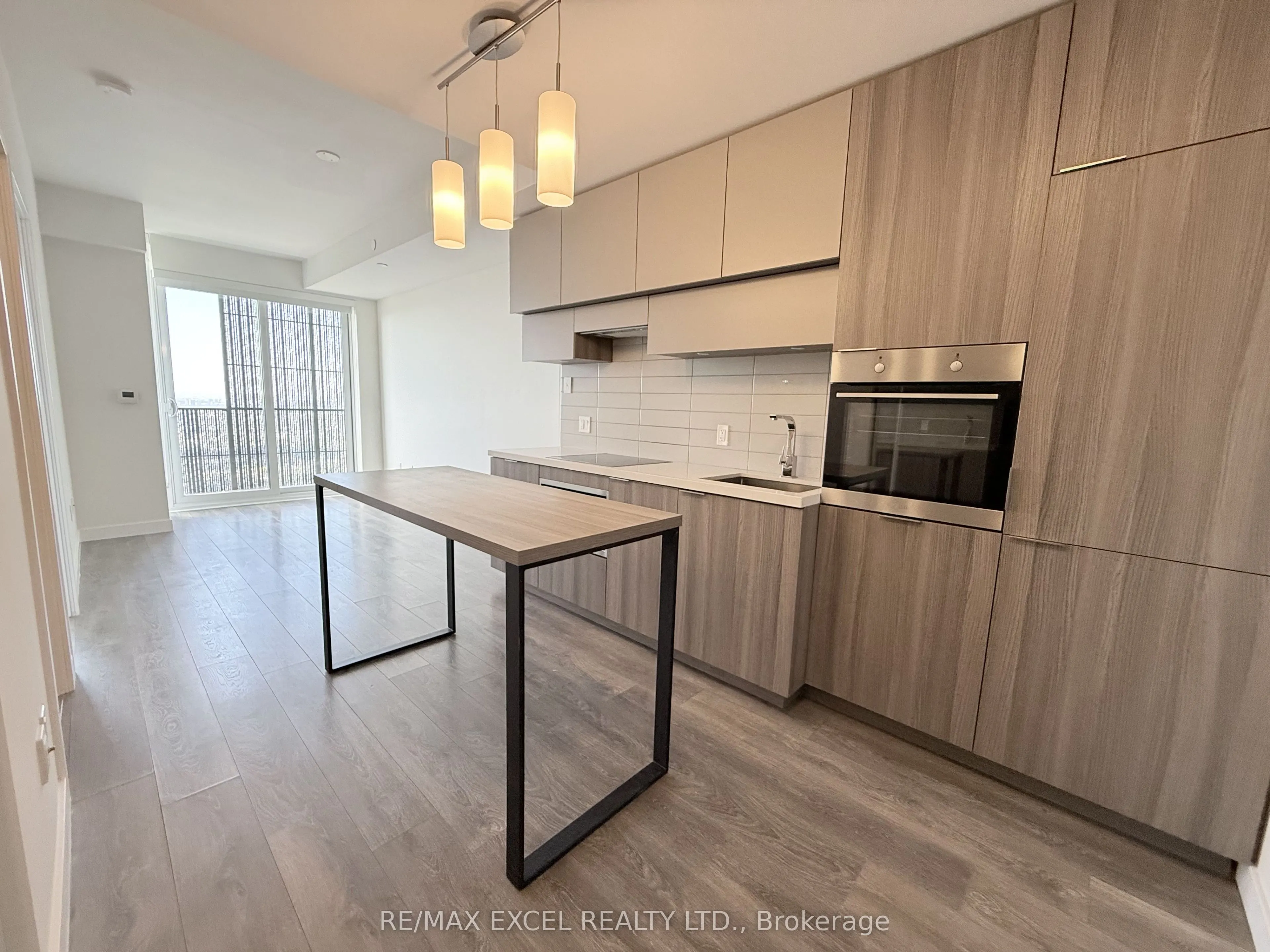 8 Eglinton Avenue E #5603