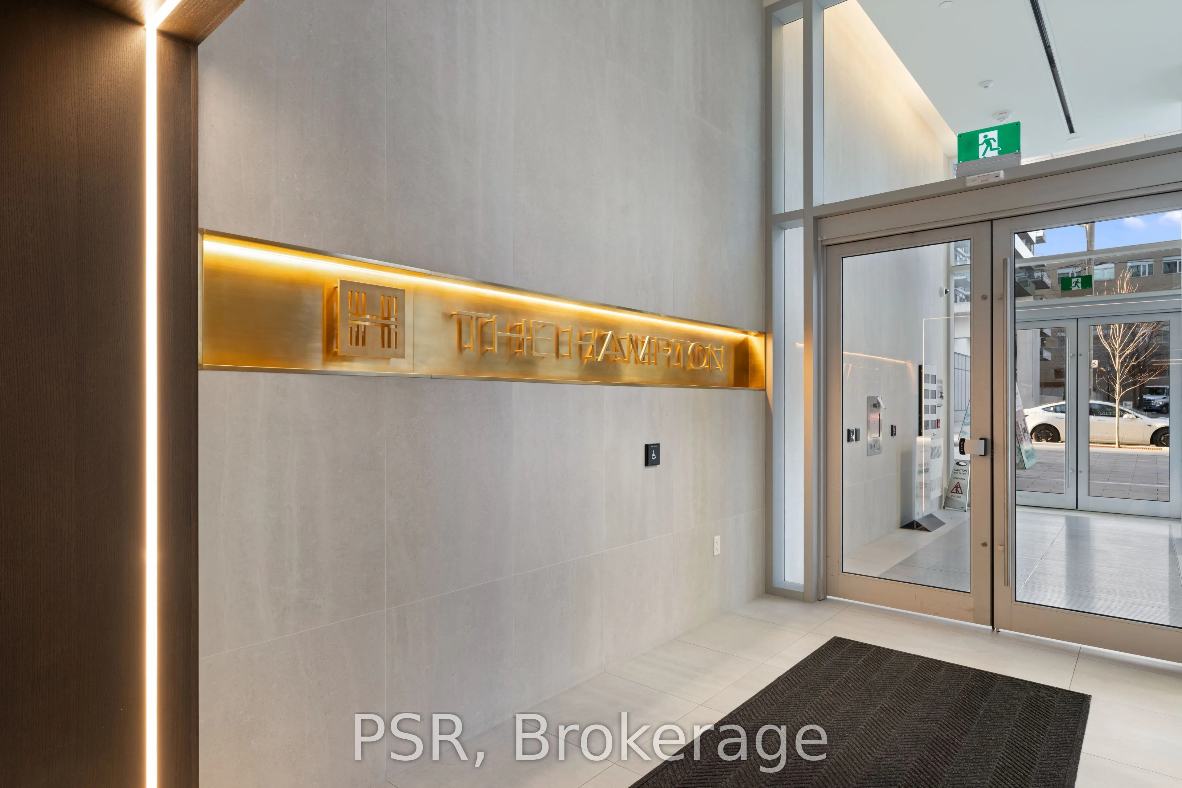 101 Roehampton Avenue #710