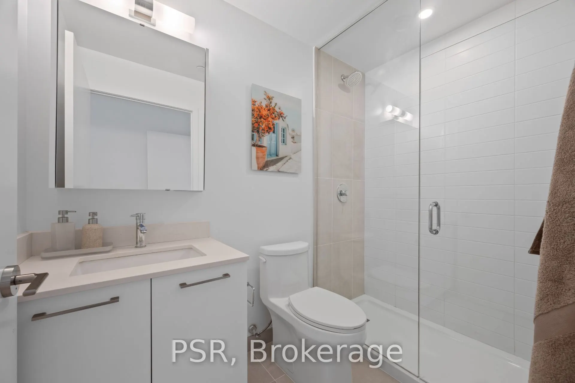 101 Roehampton Avenue #710