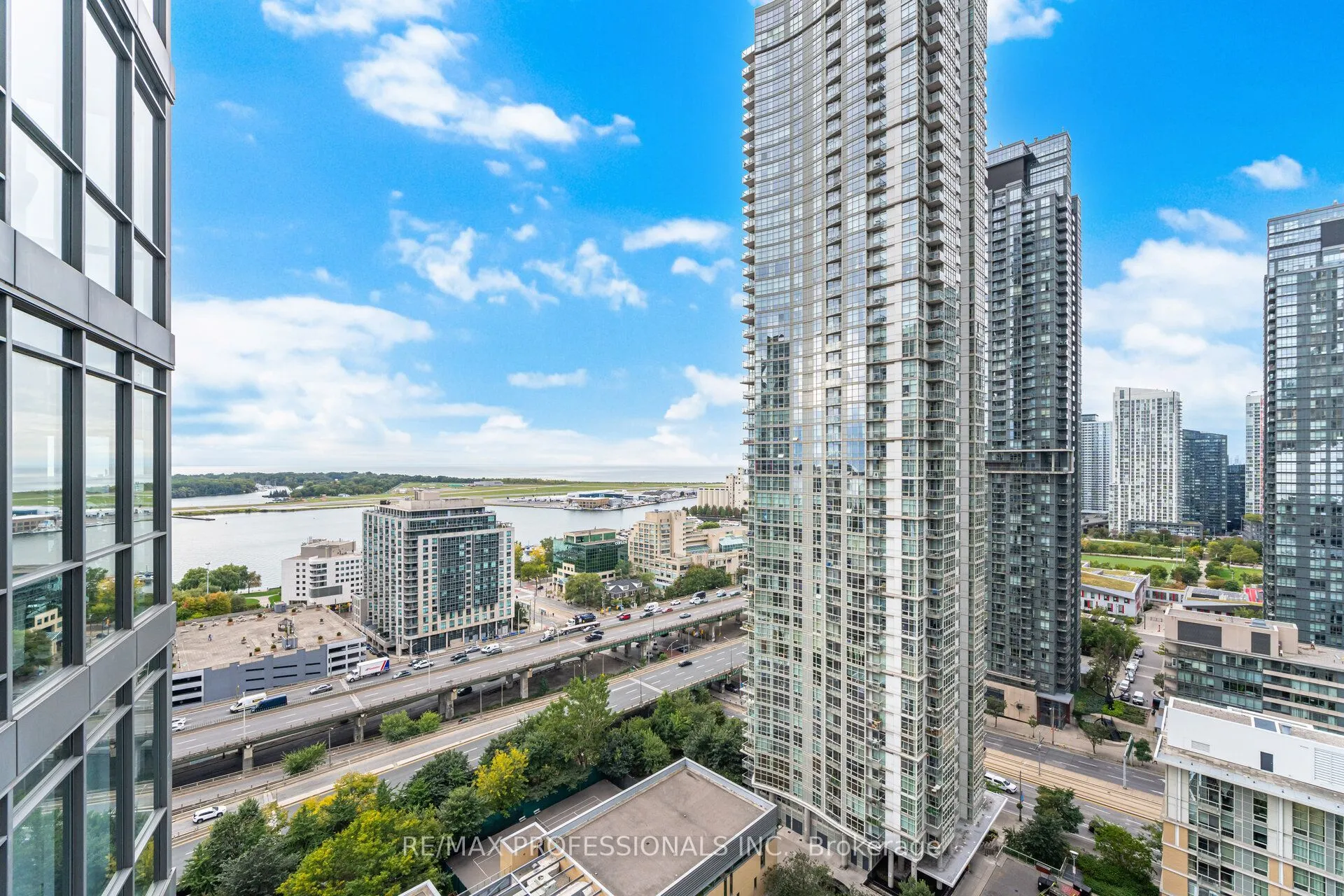 3 Navy Wharf Court #2603