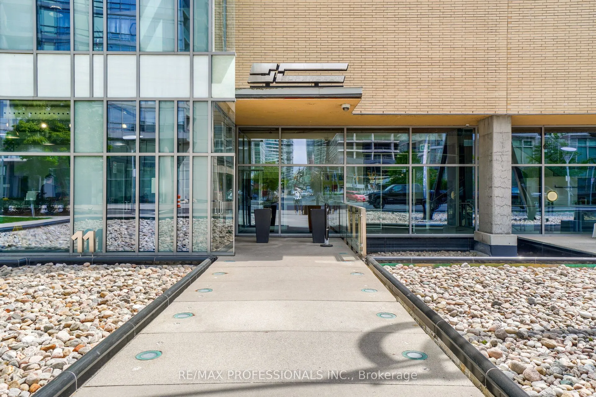 3 Navy Wharf Court #2603