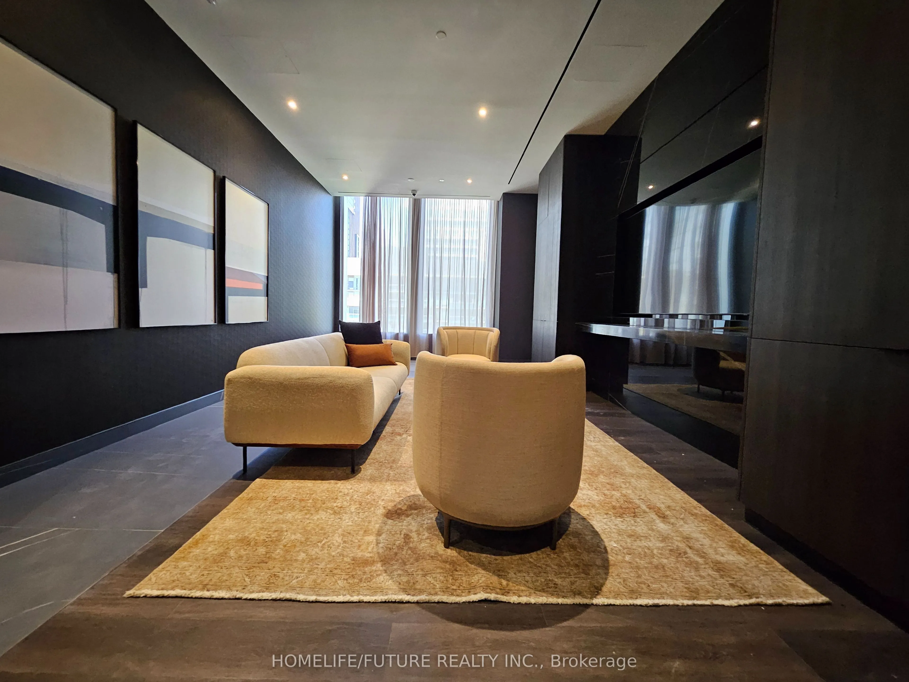 11 Yorkville Avenue #6105