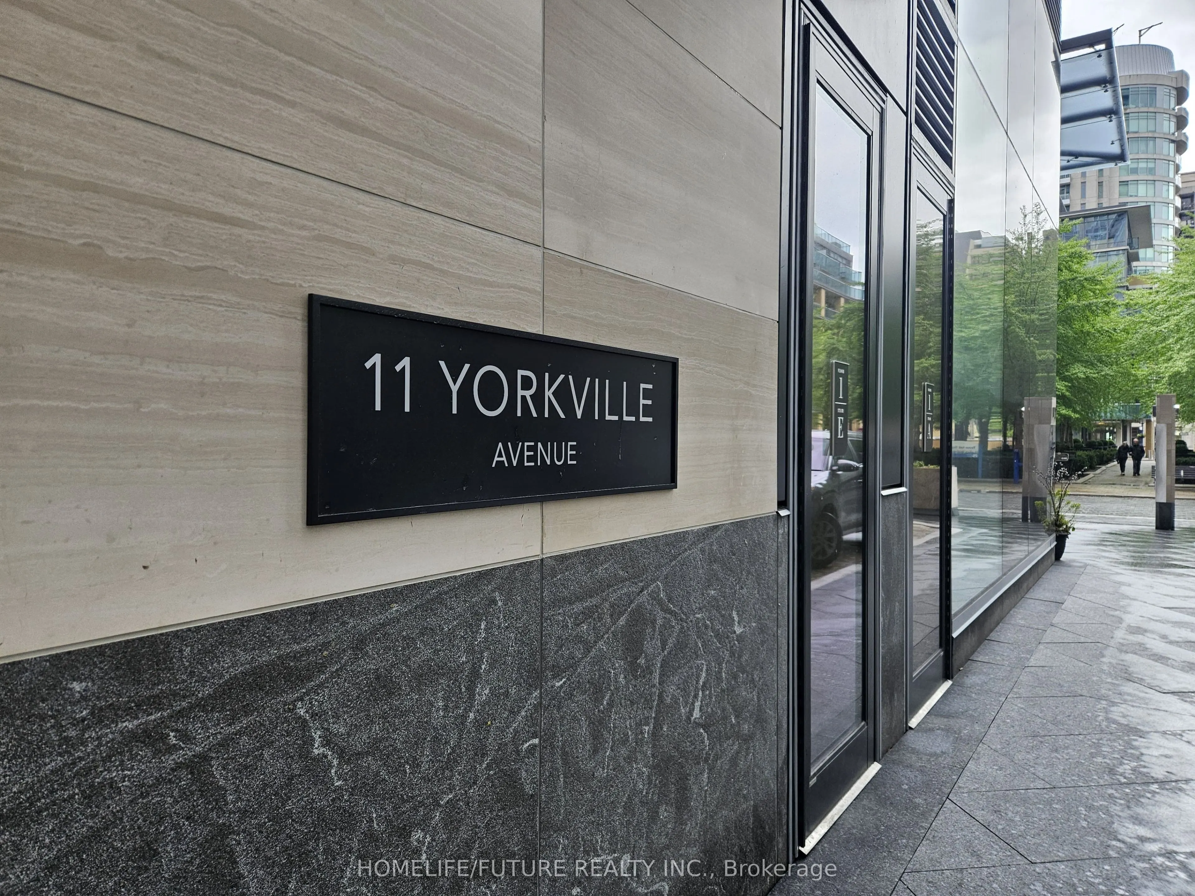 11 Yorkville Avenue #6105