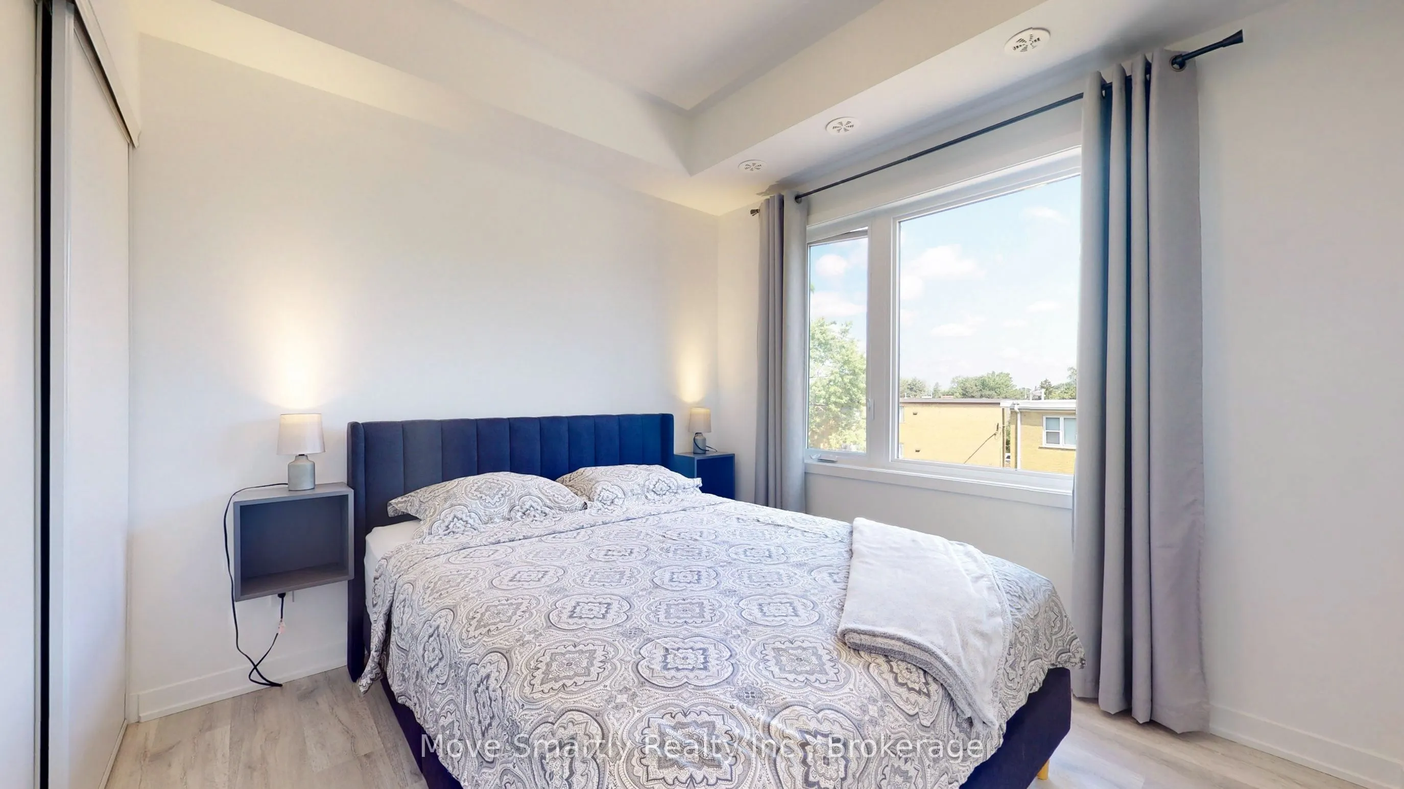 10 Marquette Avenue #8
