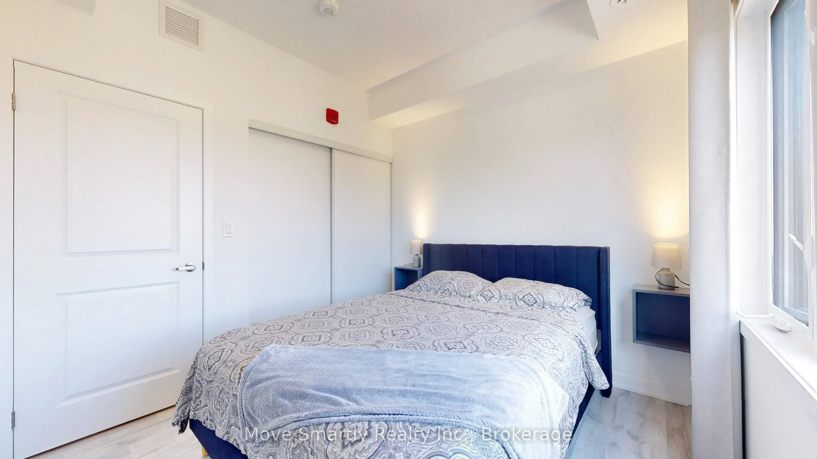 10 Marquette Avenue #8