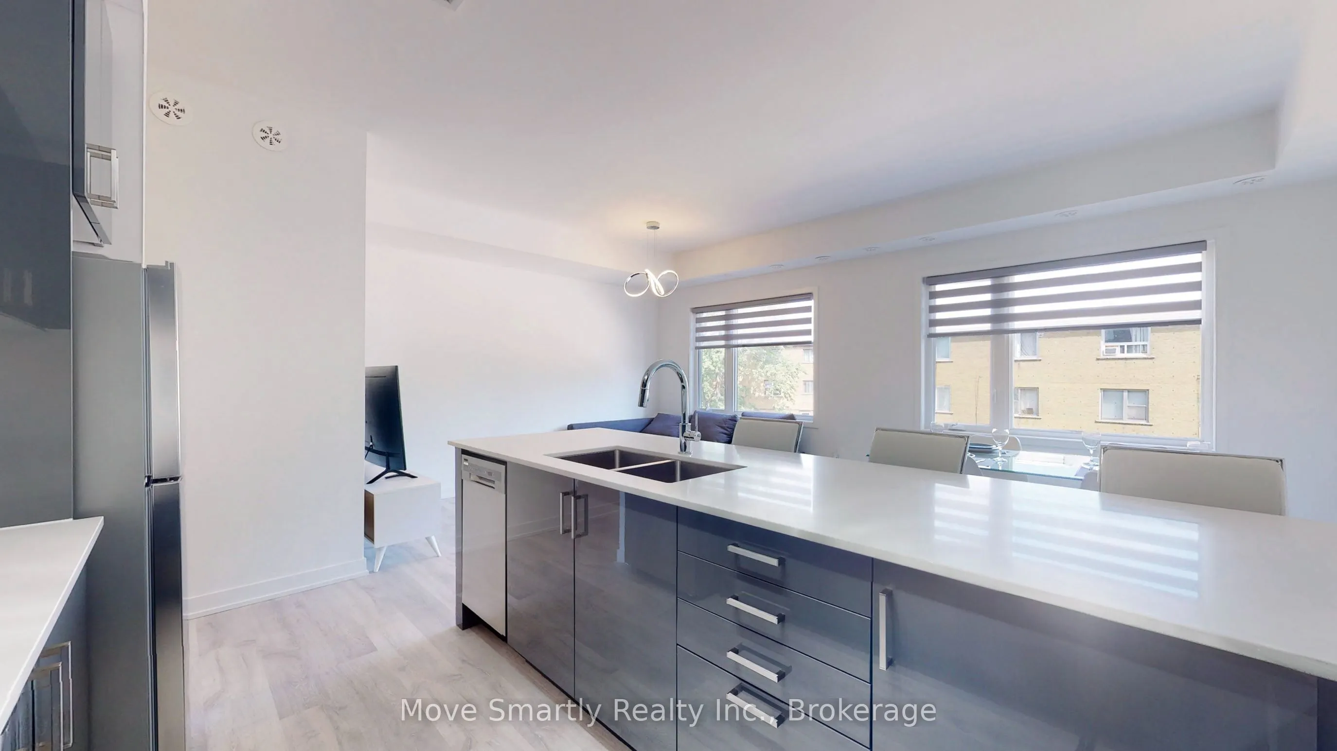 10 Marquette Avenue #8