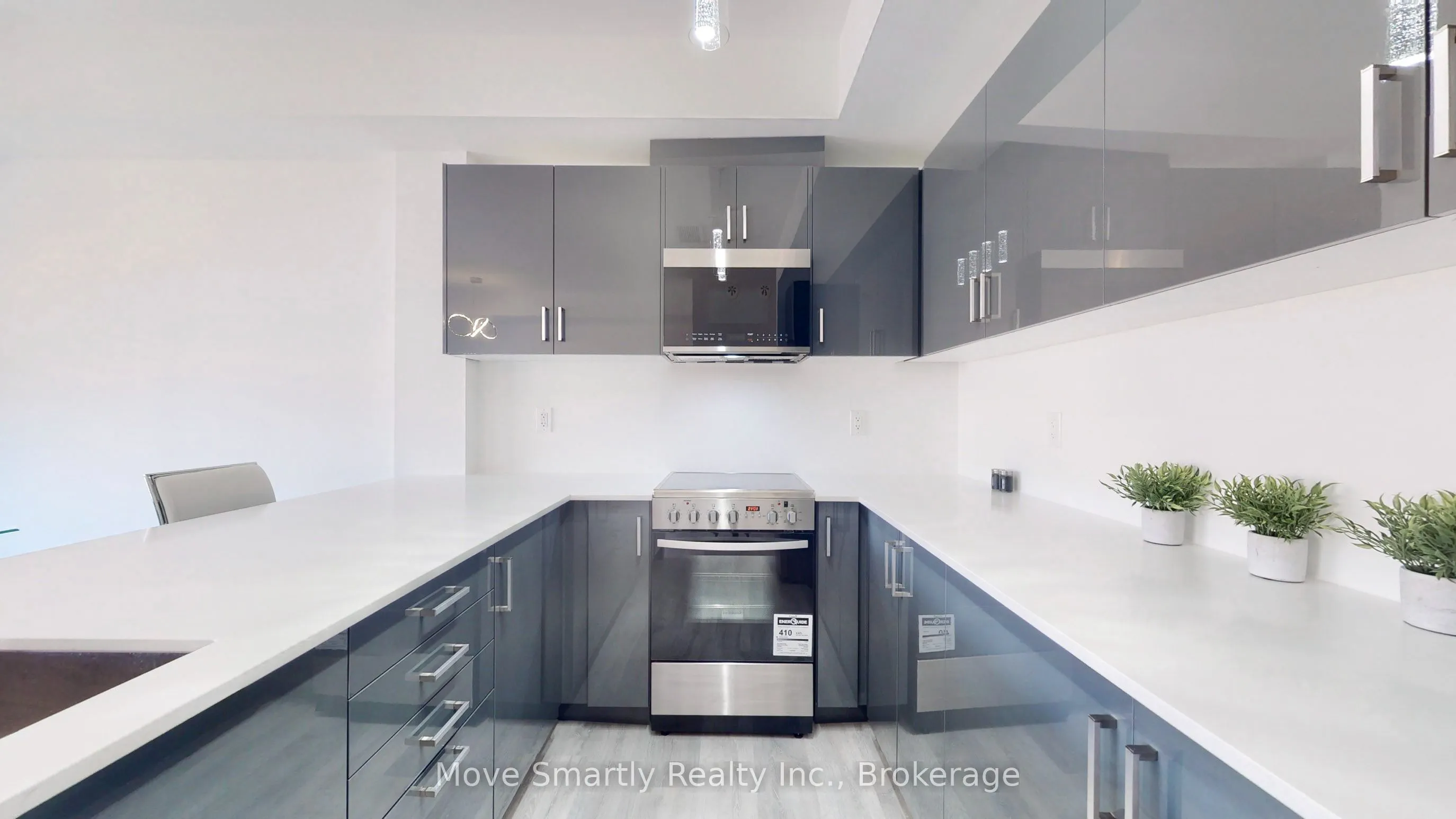 10 Marquette Avenue #8