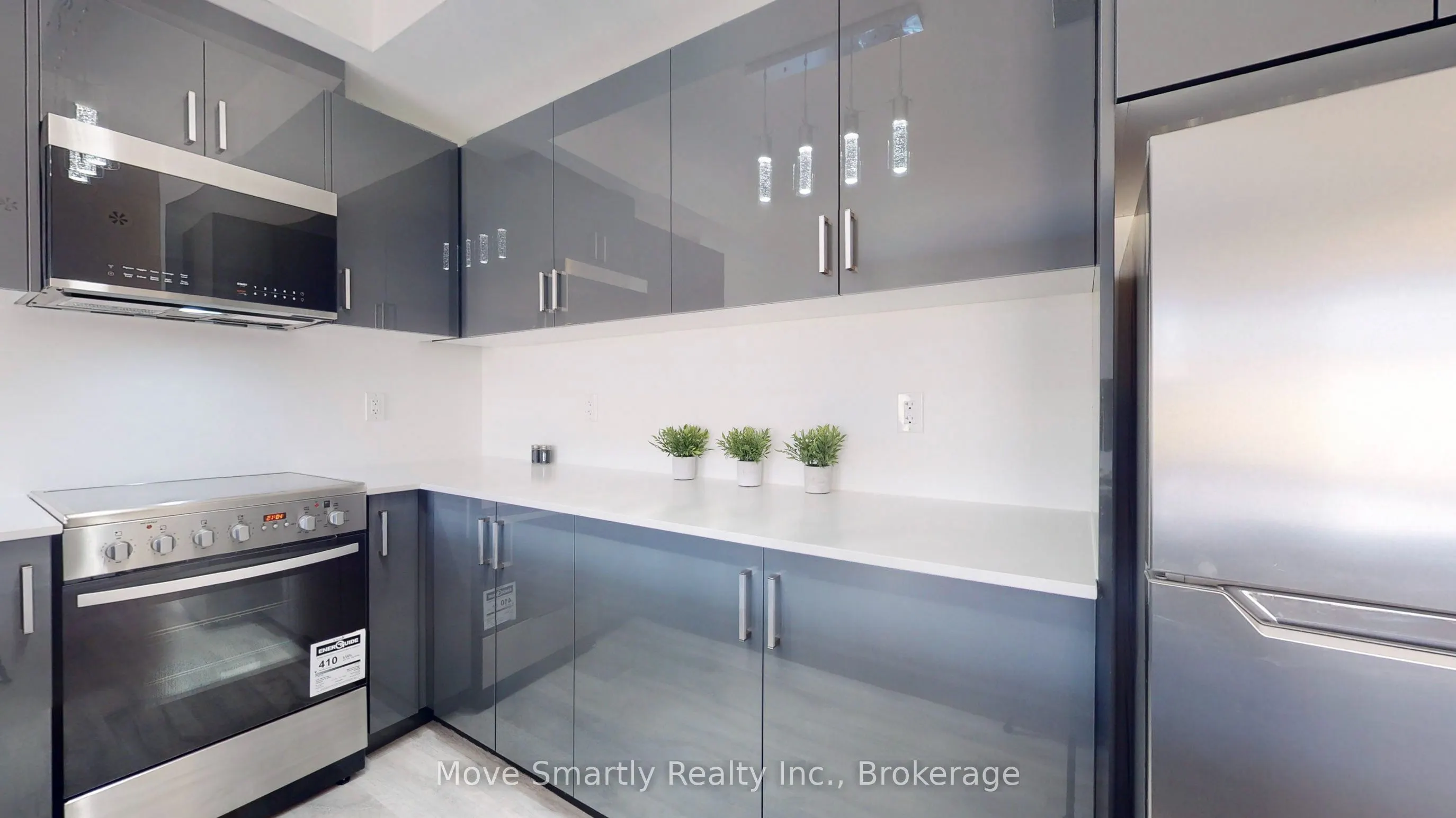 10 Marquette Avenue #8