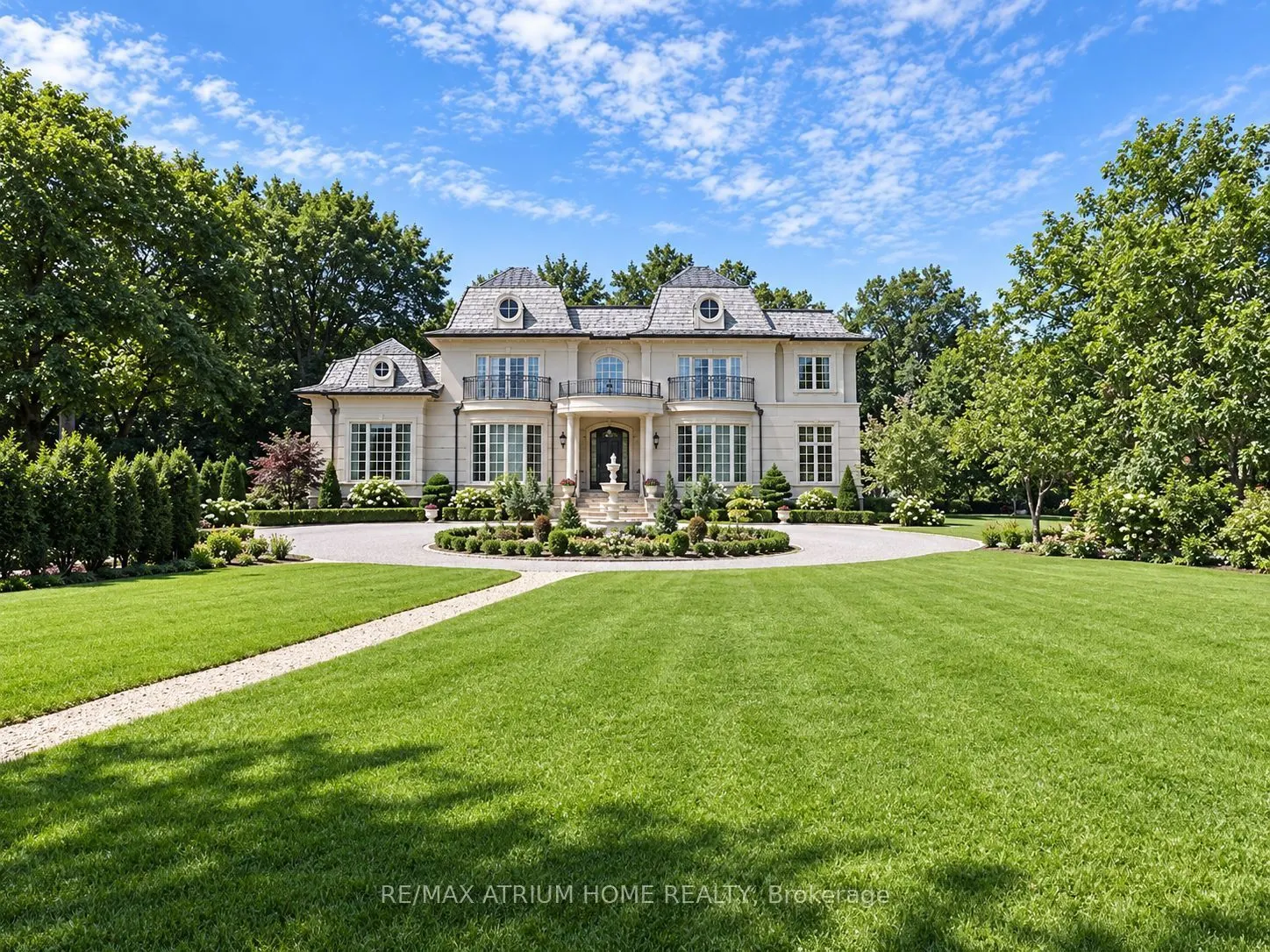 9 Legacy Court